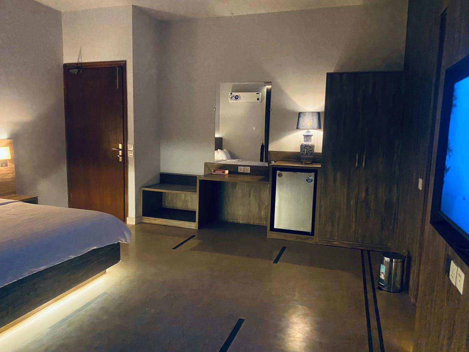 Deluxe Triple Room photo 3