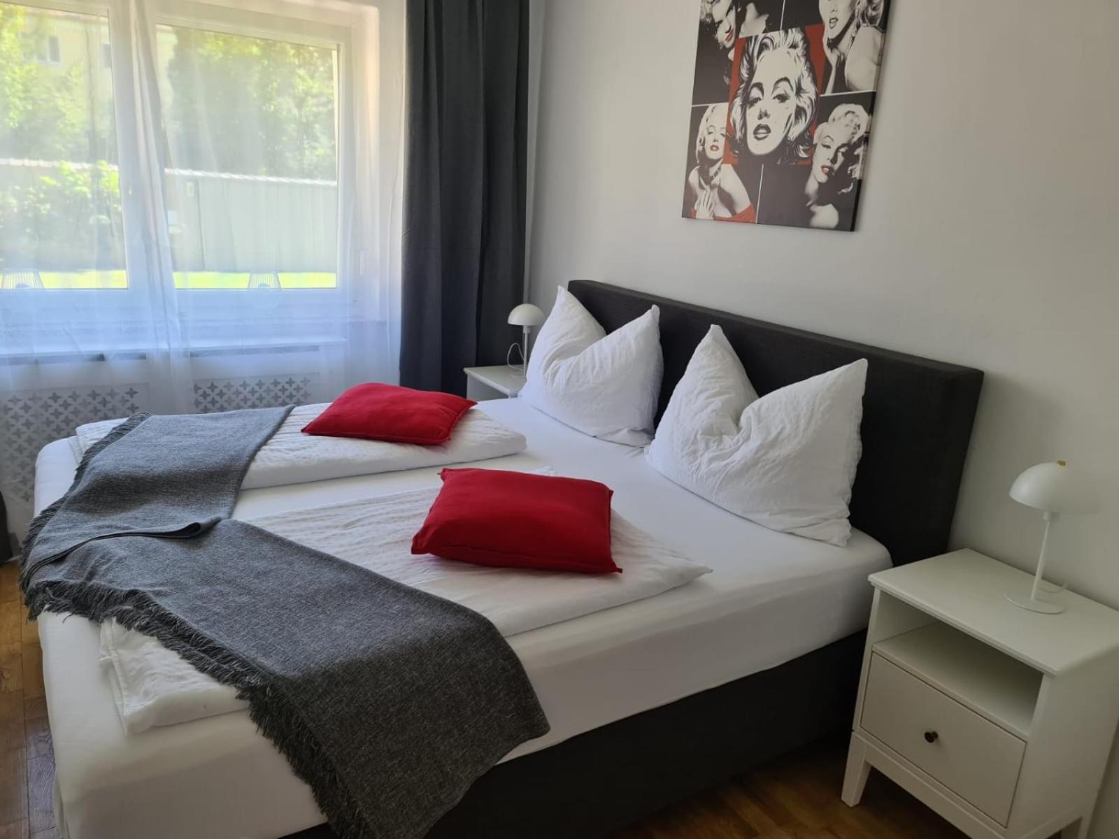 Two-Bedroom Apartment photo 2
