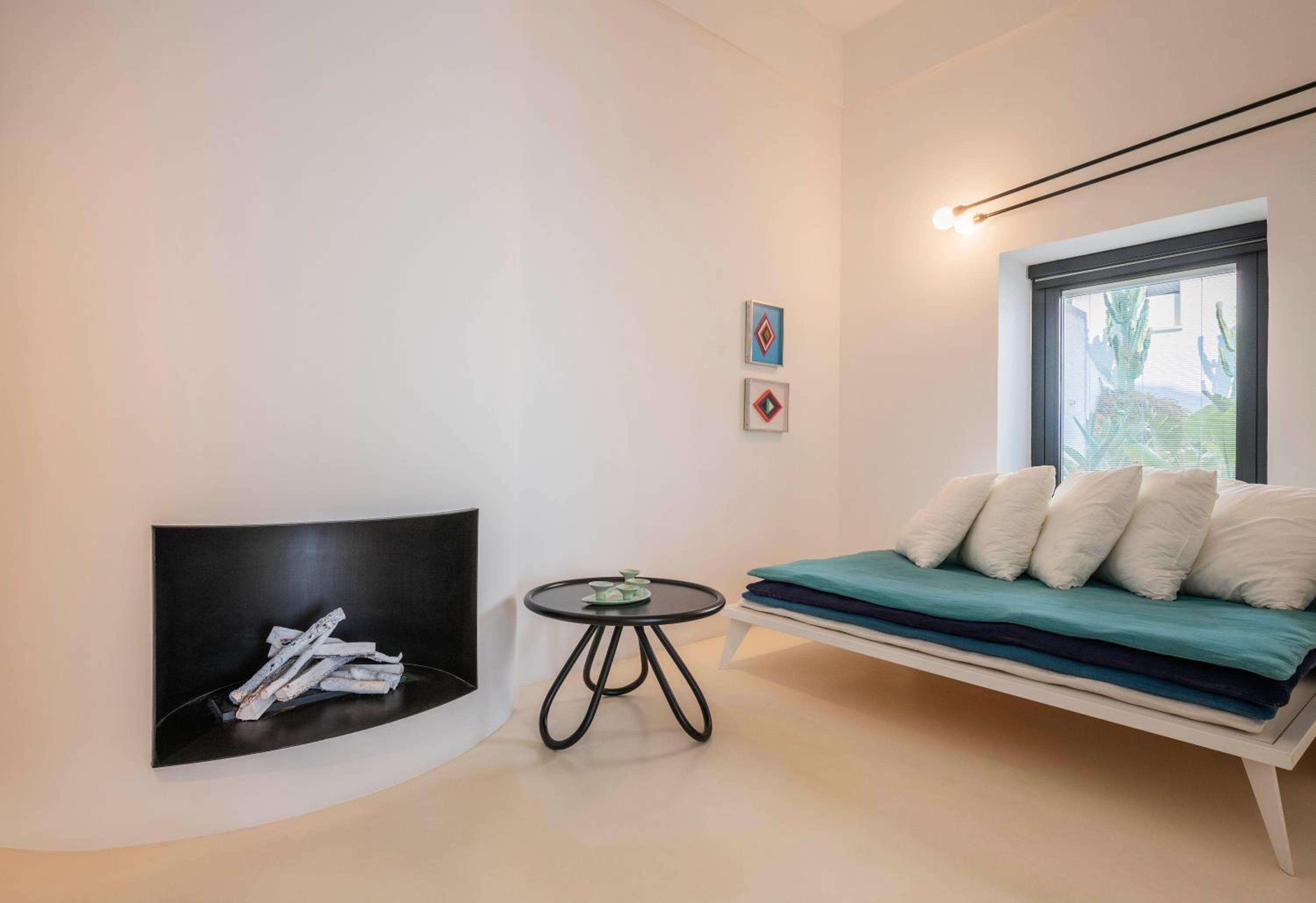 Deluxe Suite with Balcony and Terrace and Sea View - Photo 5