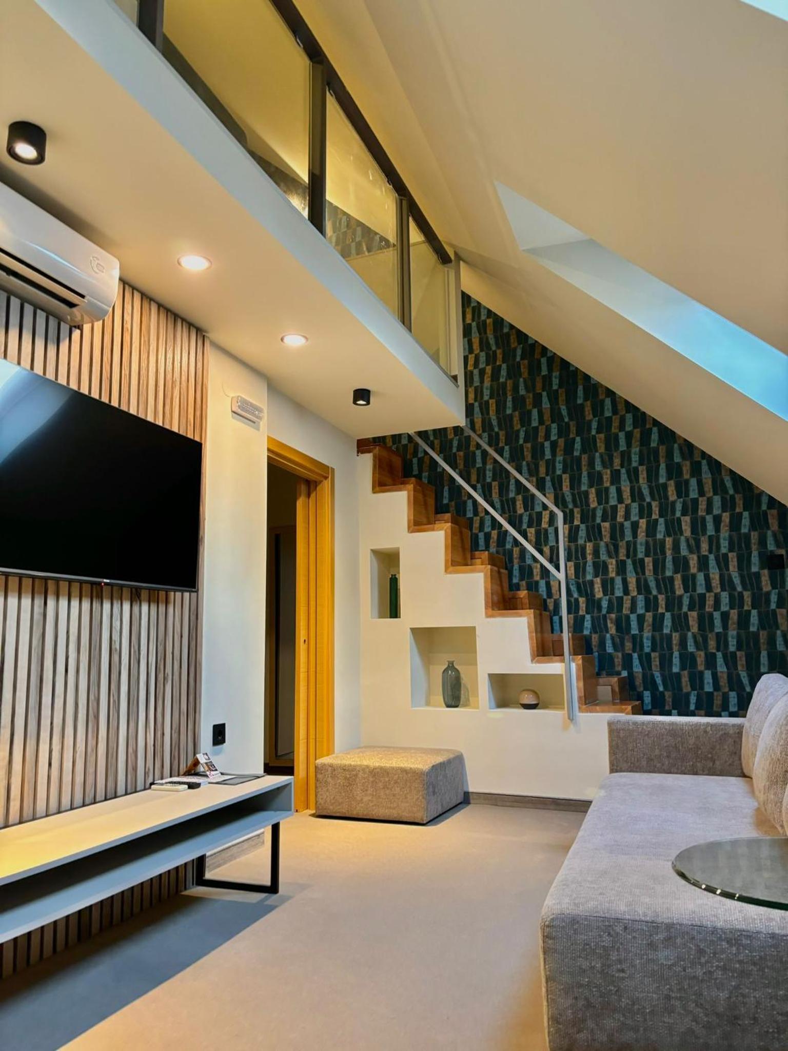Duplex Suite