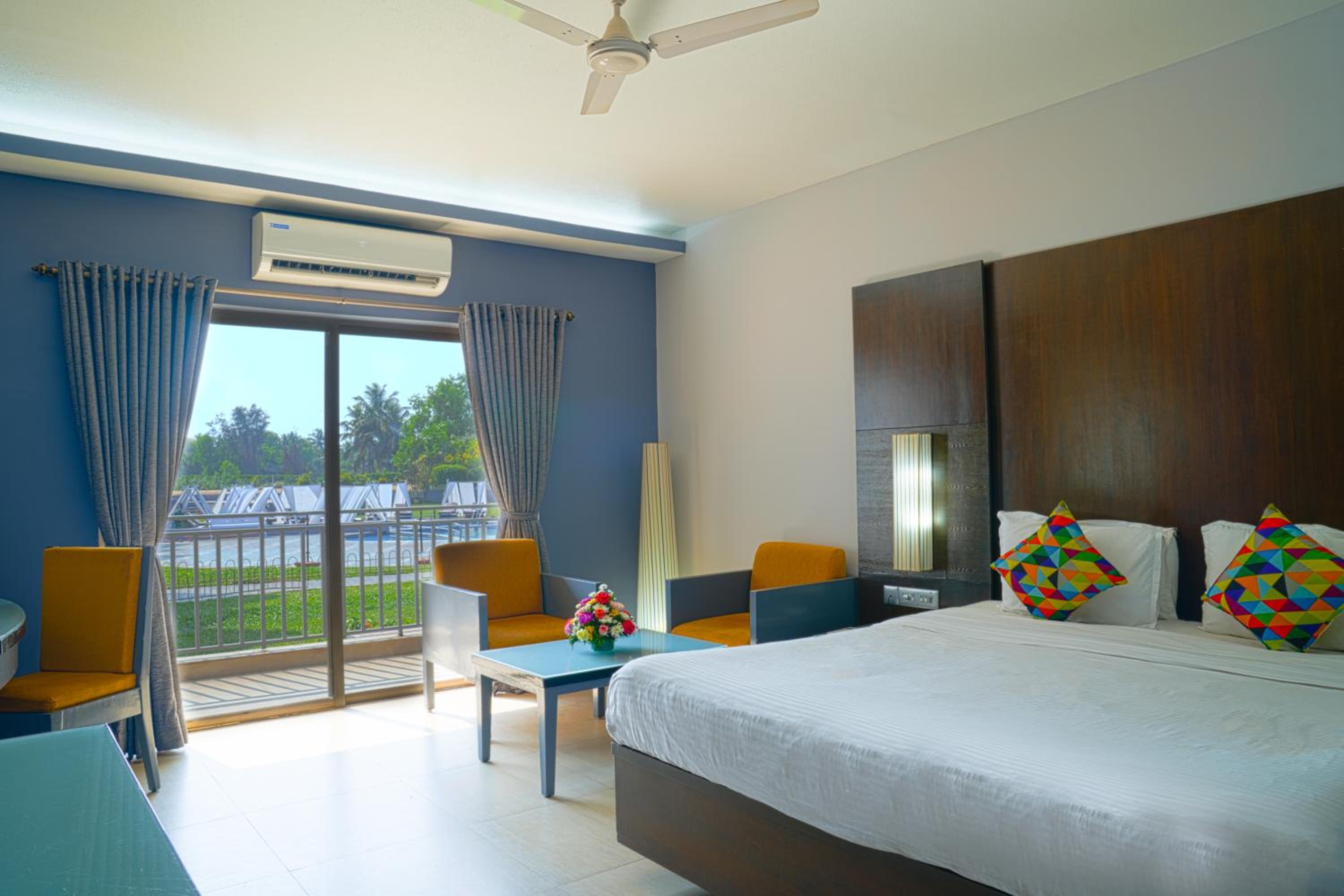 Deluxe Room - Photo 24