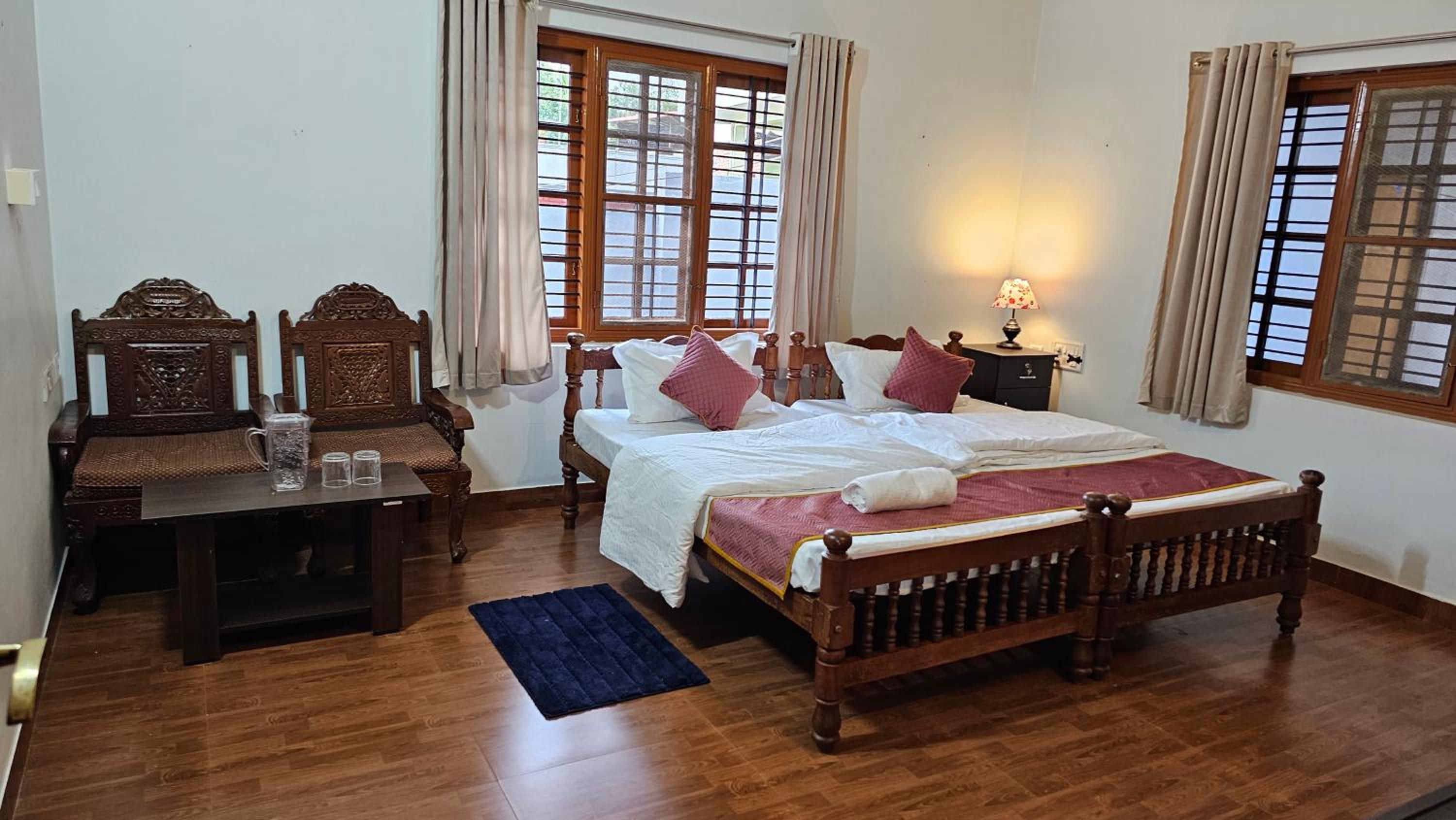Three-Bedroom Villa photo 3