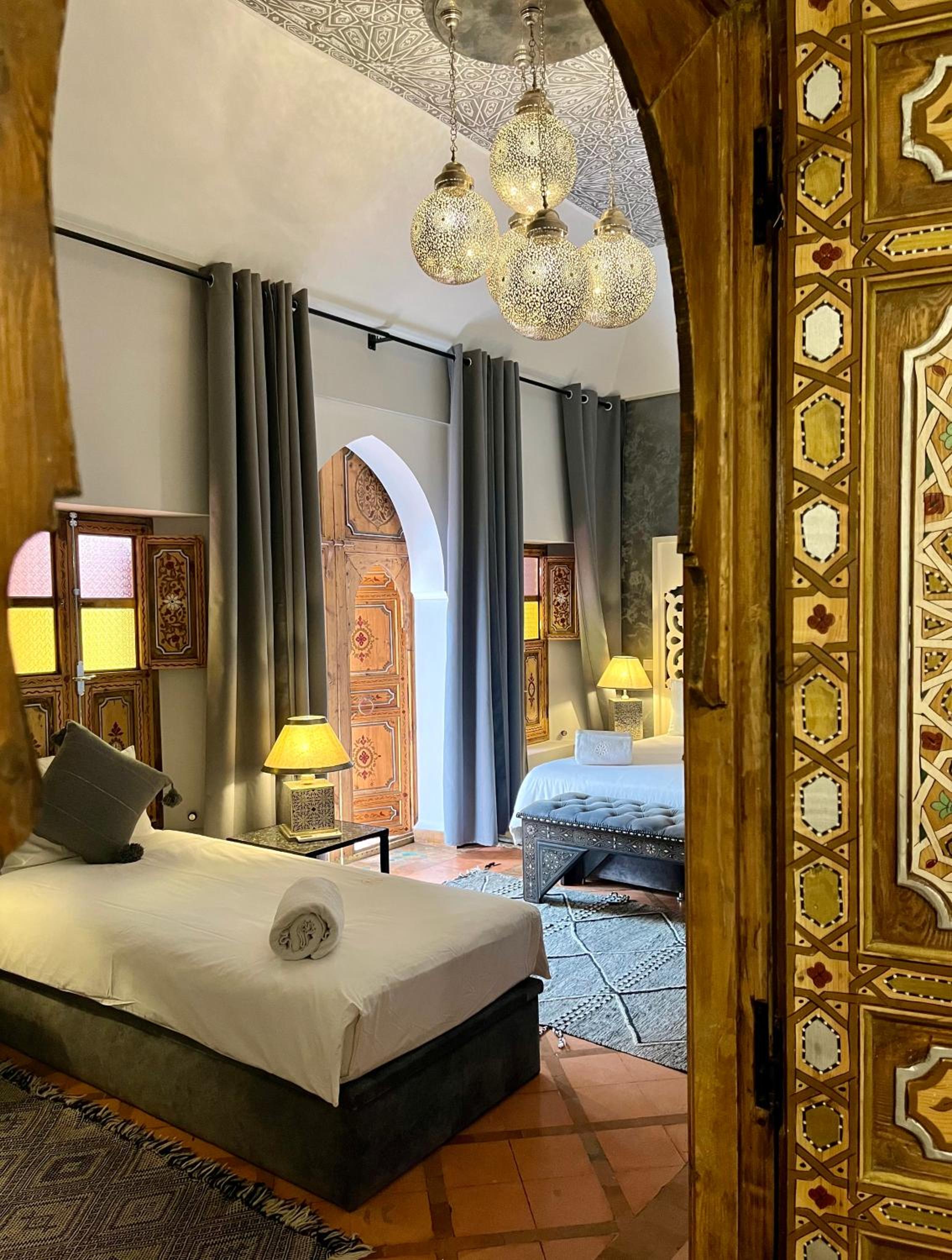 Suite - Photo 5