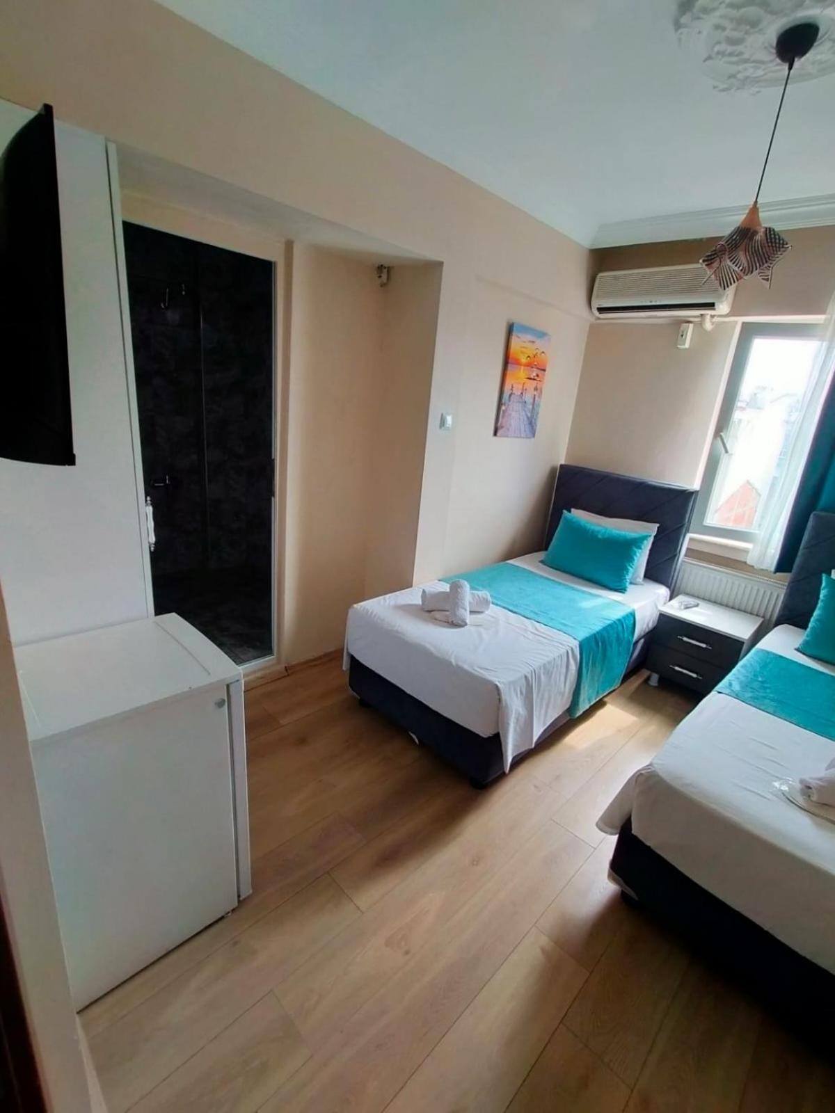 Deluxe Twin Room photo 1