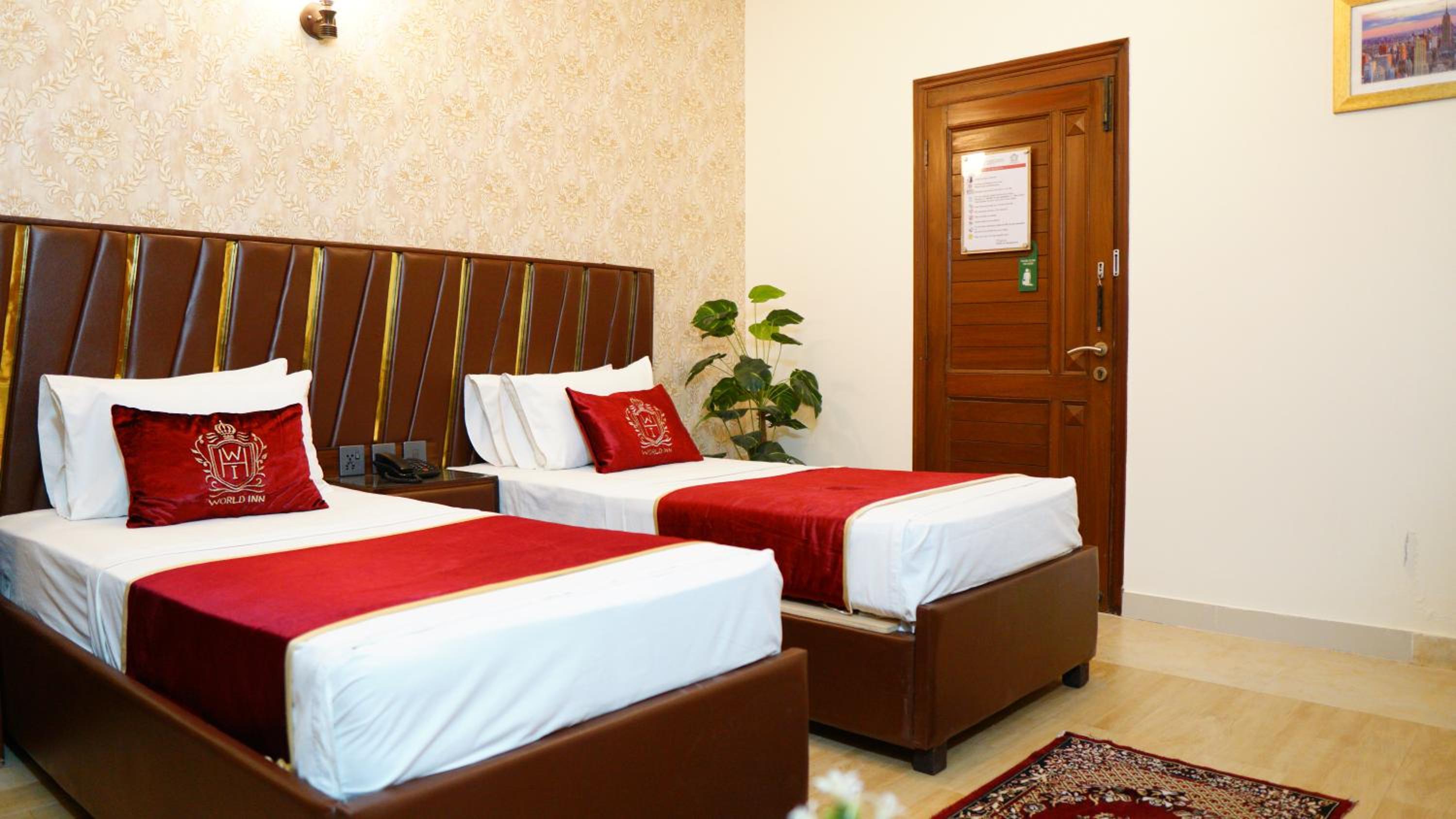 Deluxe Twin Room With Sea View photo 3