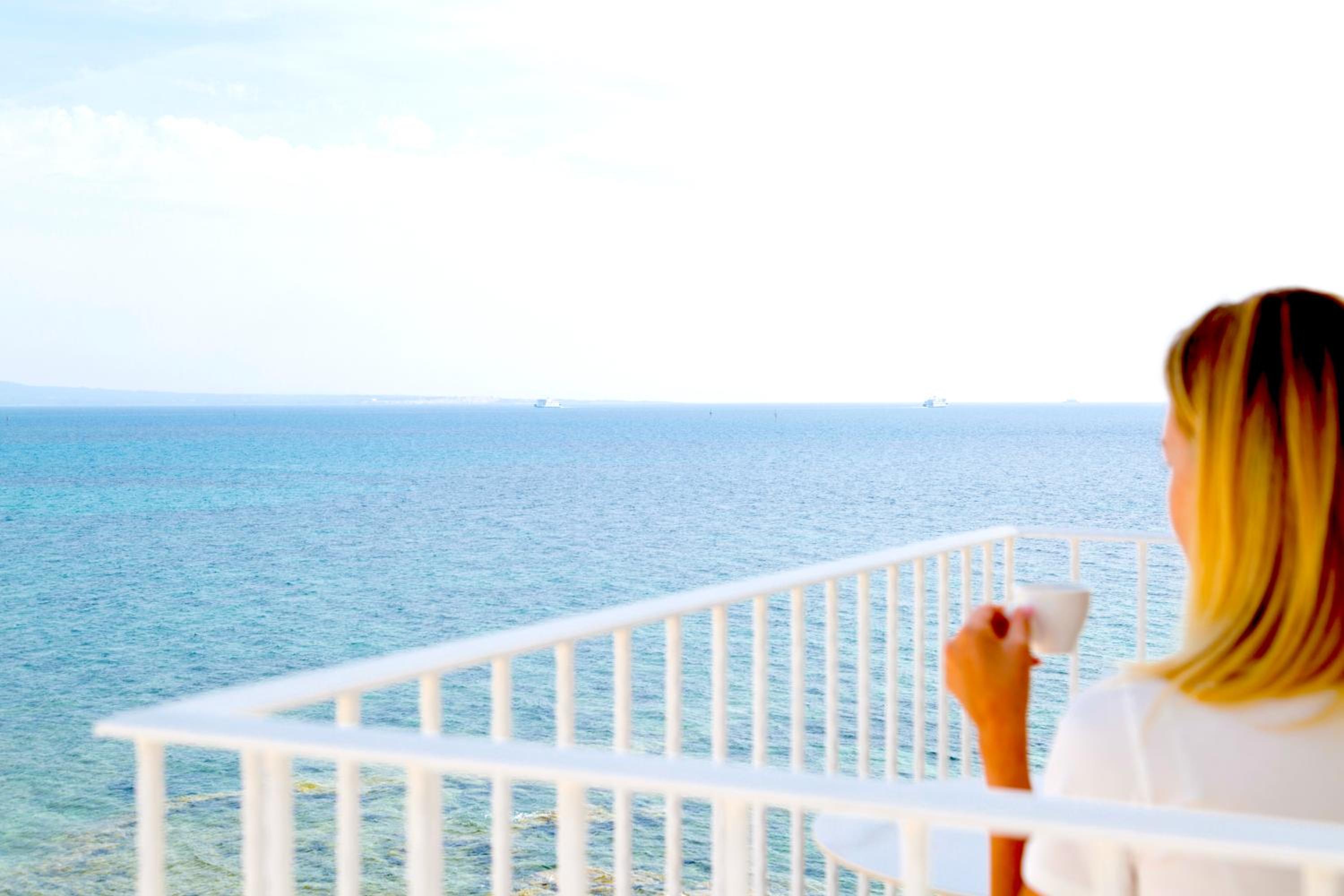 Double Room with Balcony and Sea View photo 3