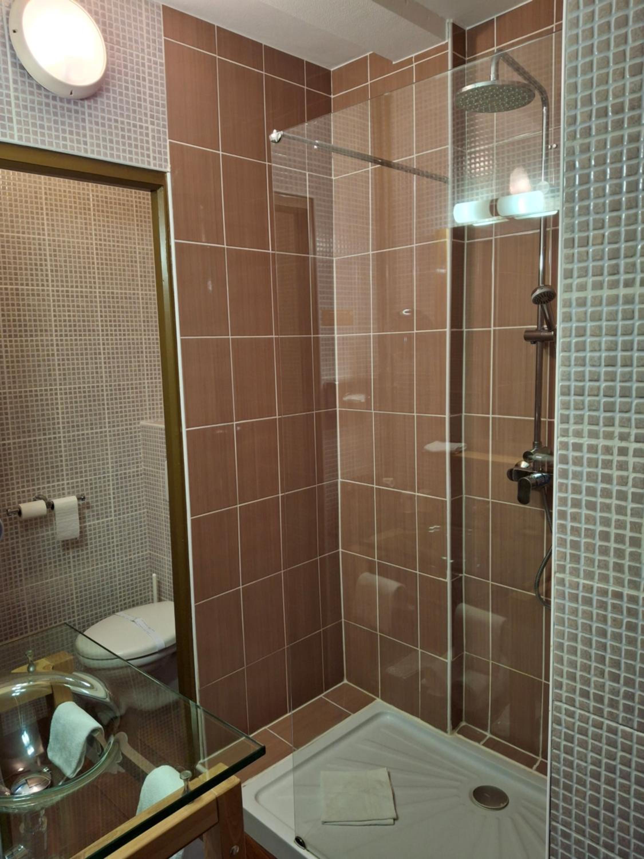 Classic Room - Photo 3