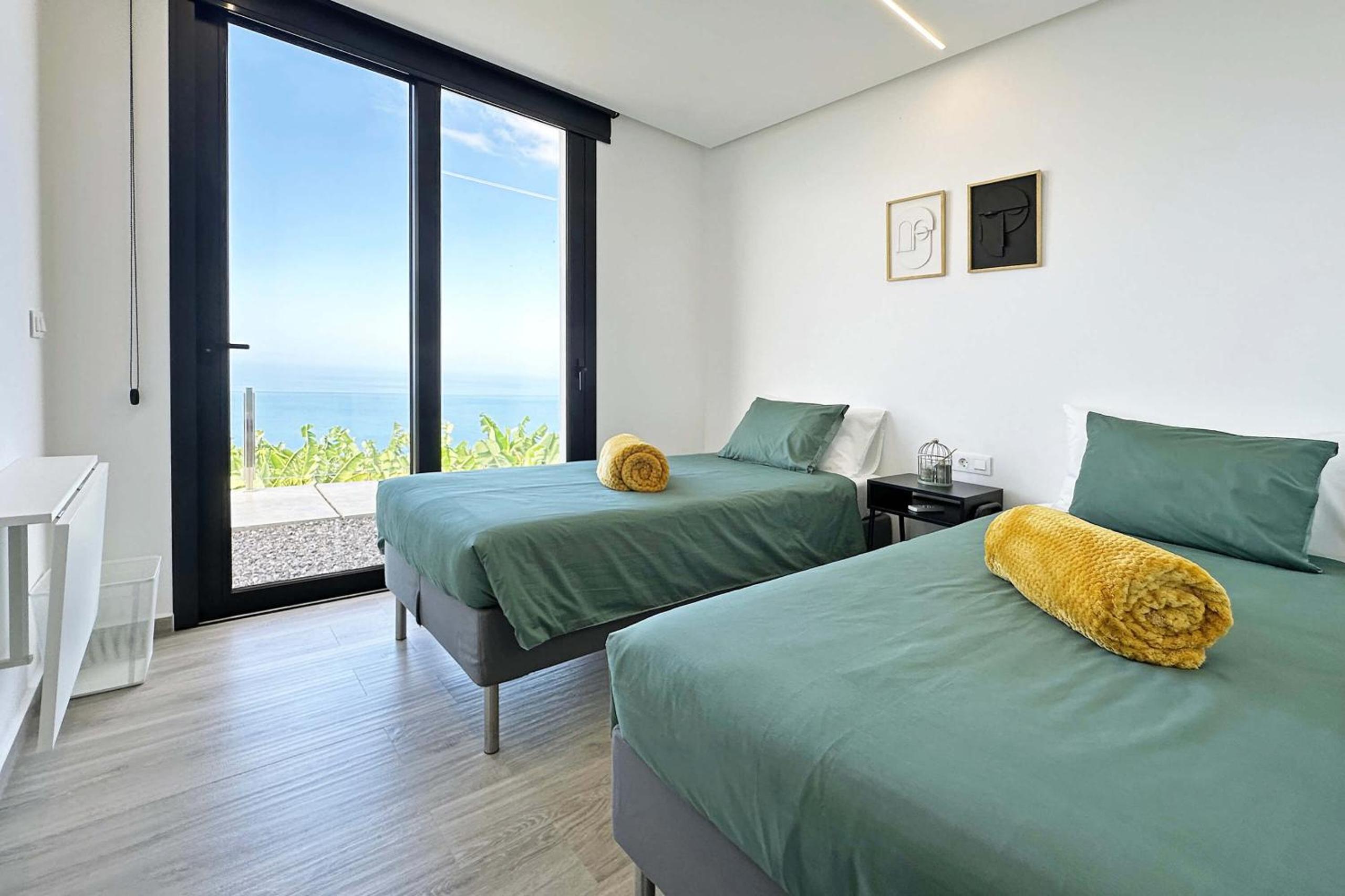 Two-Bedroom House photo 2