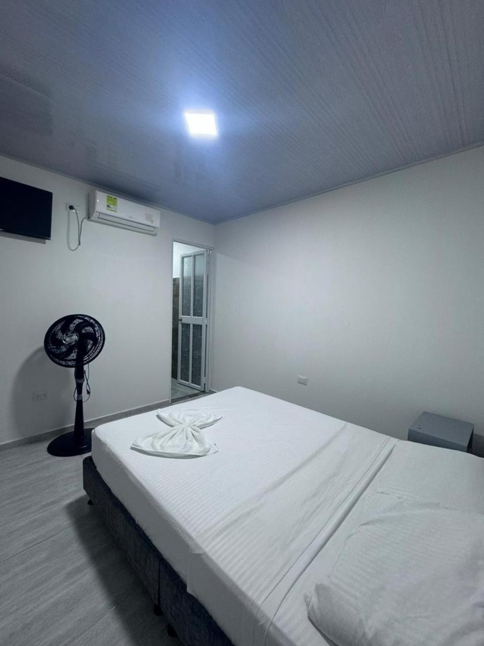 Double Room With Private Bathroom photo 1