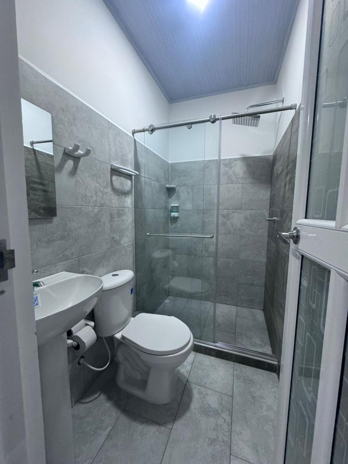 Budget Single Room photo 2