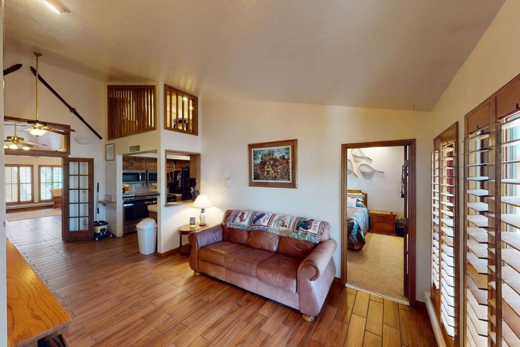 Three-Bedroom Premium Apartment with Resort View photo 1