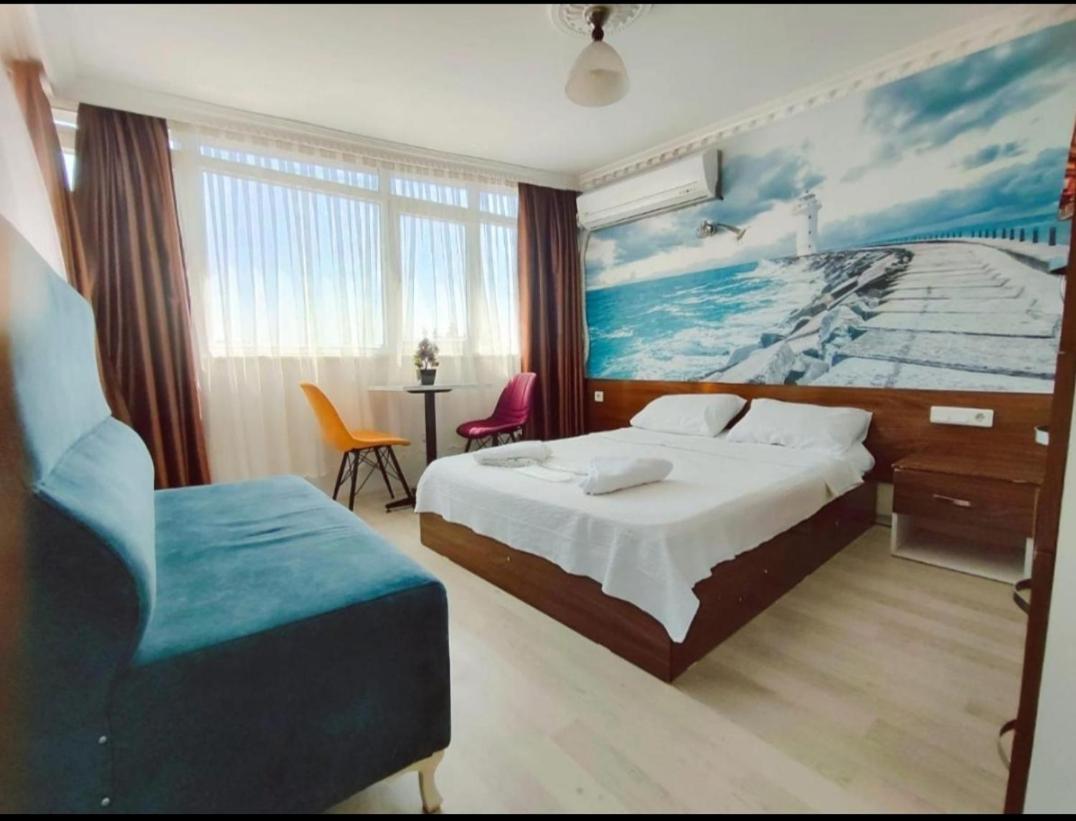 Apartment with Sea View photo 2