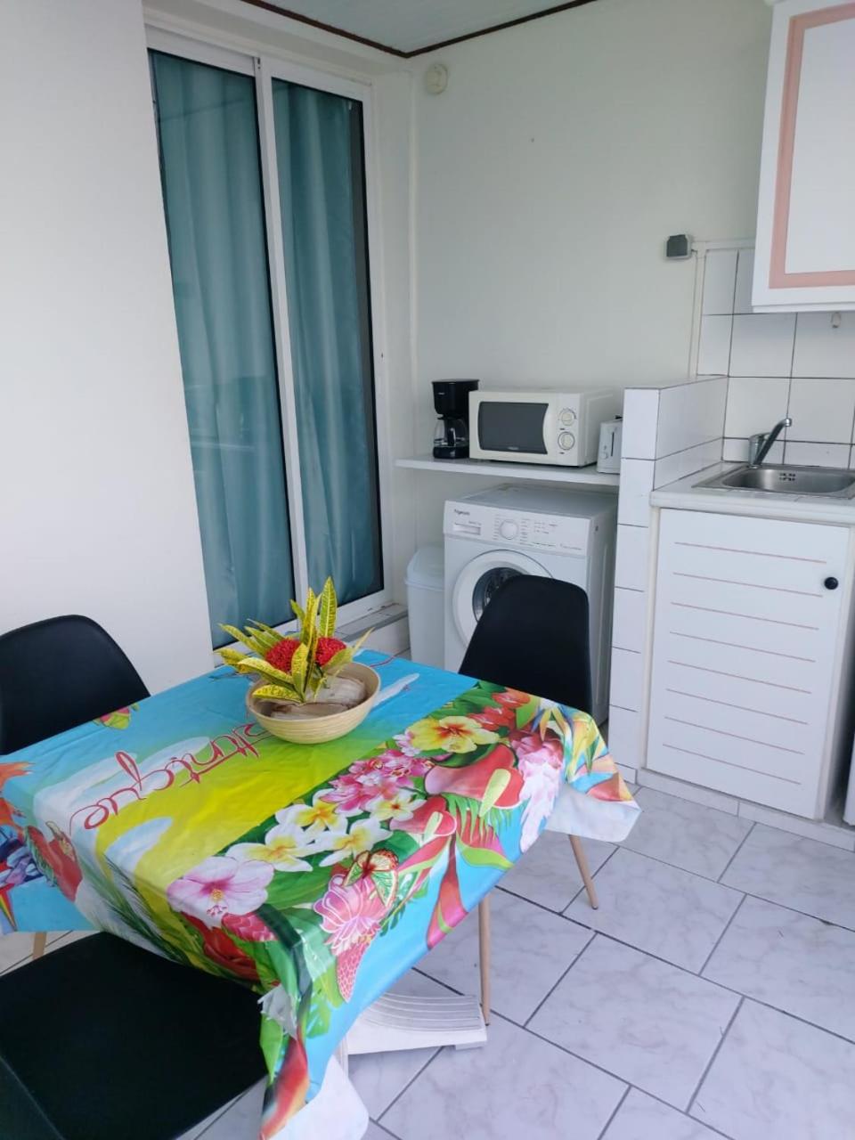 Studio with Sea View photo 2