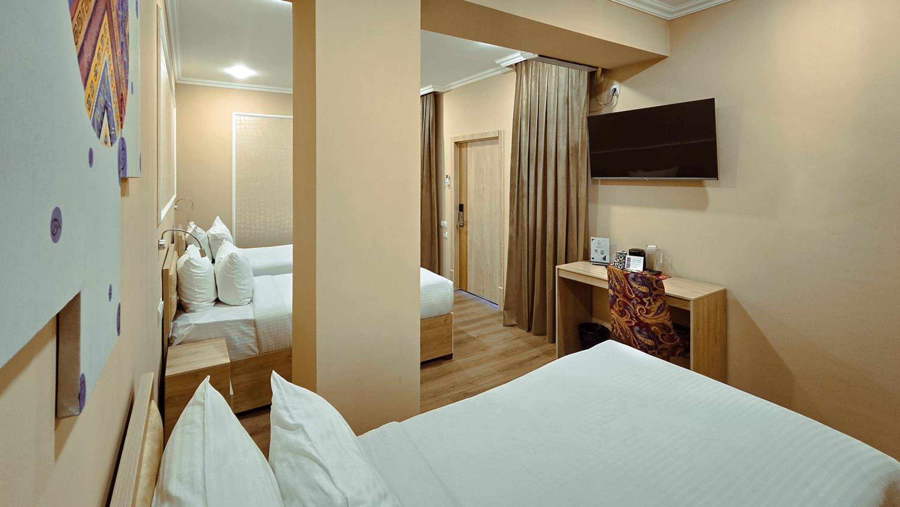 Classic Triple Room photo 2