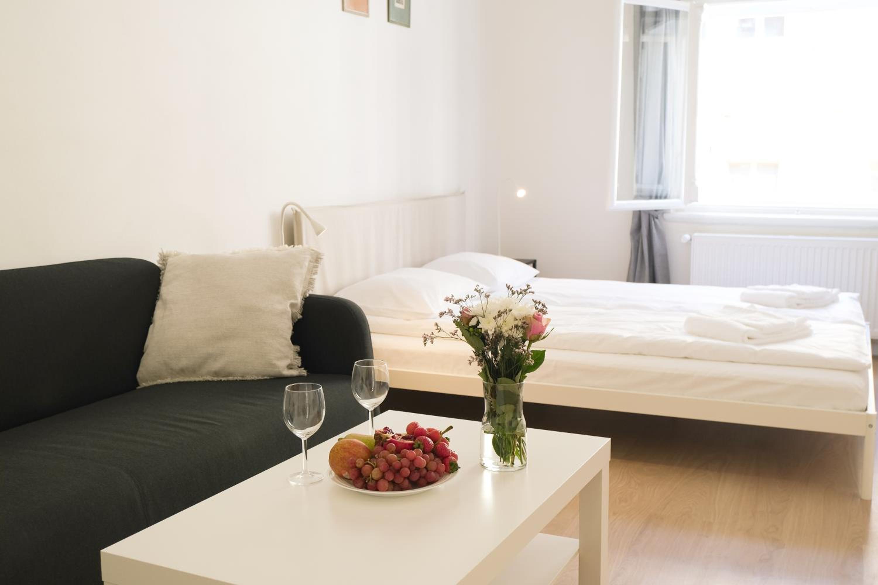 Studio Apartment