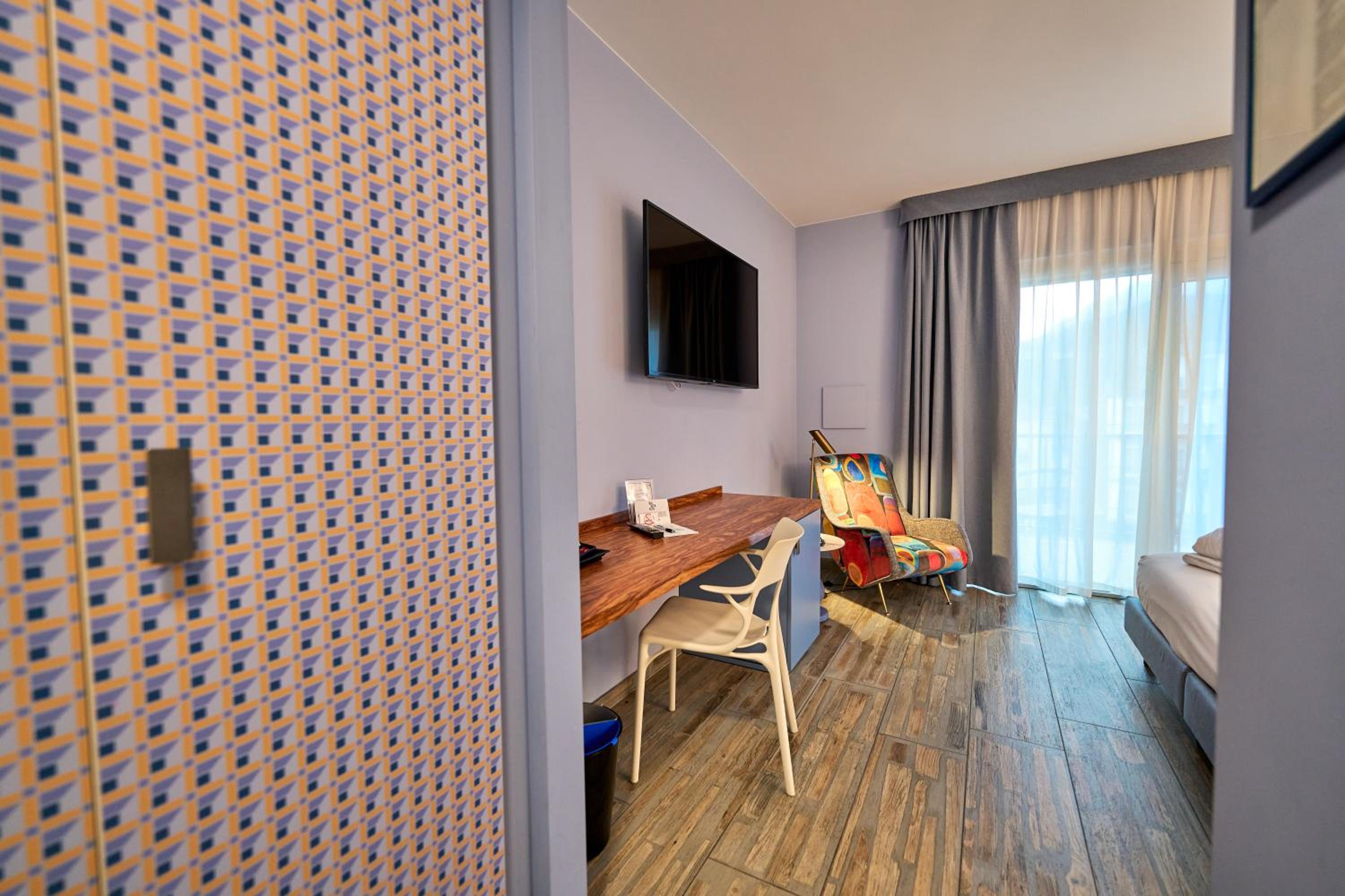 Deluxe Double Room photo 3