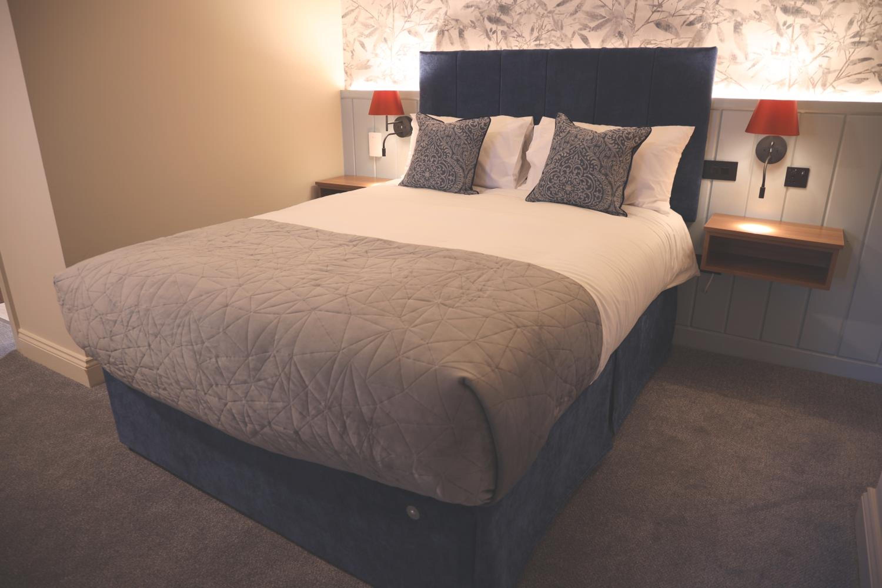 Double or Twin Room photo 2