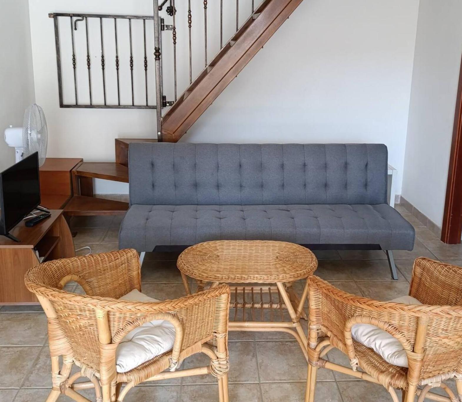 Three-Bedroom Apartment with Sea View photo 1