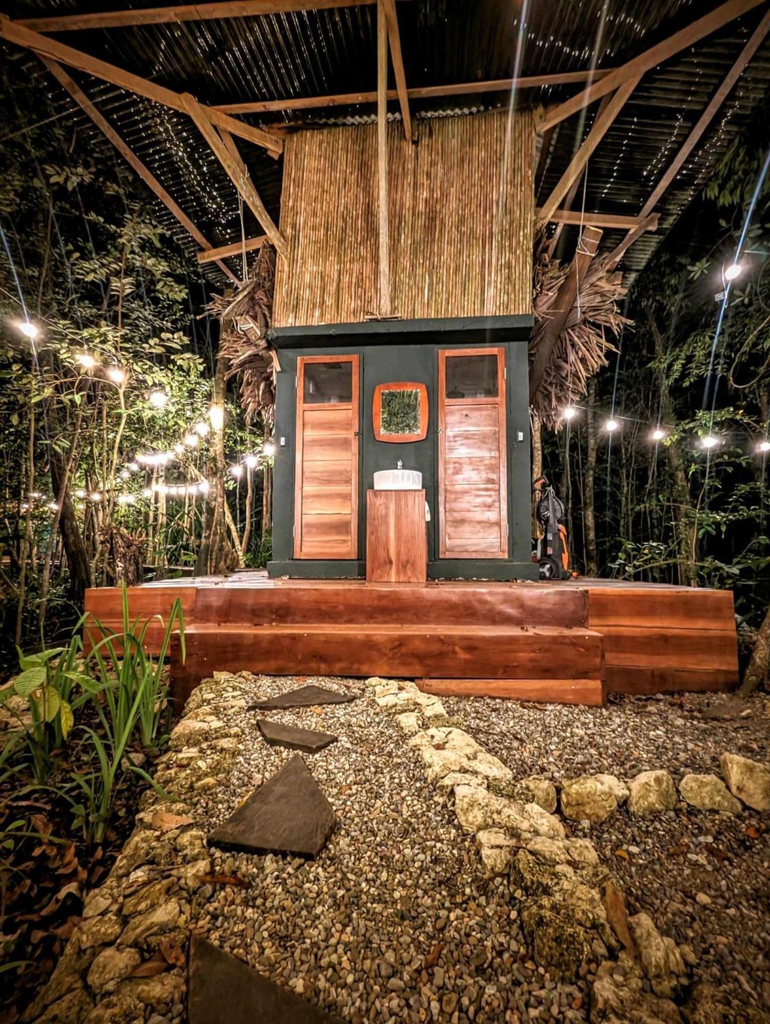 Villa photo 2