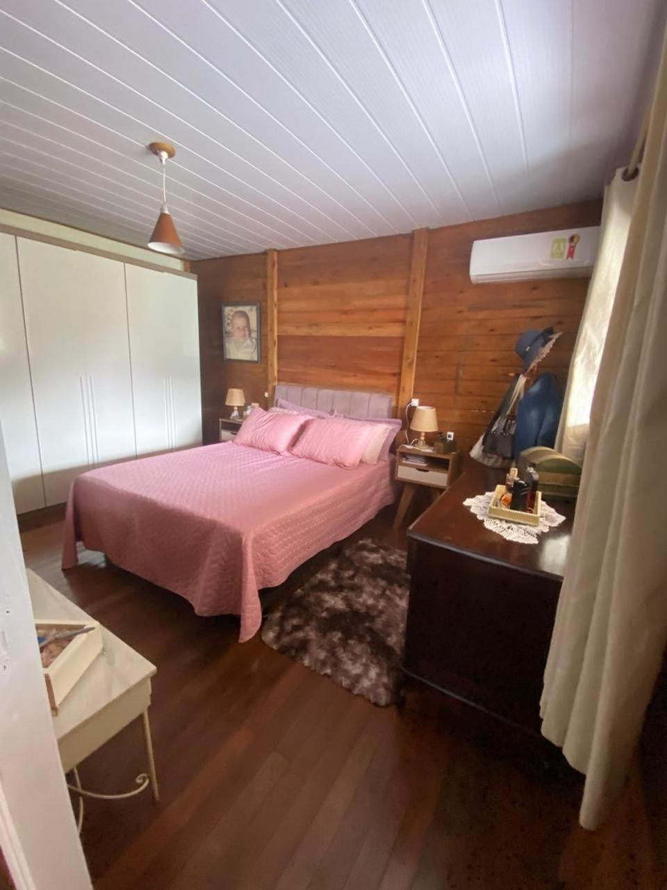 Two-Bedroom House photo 2