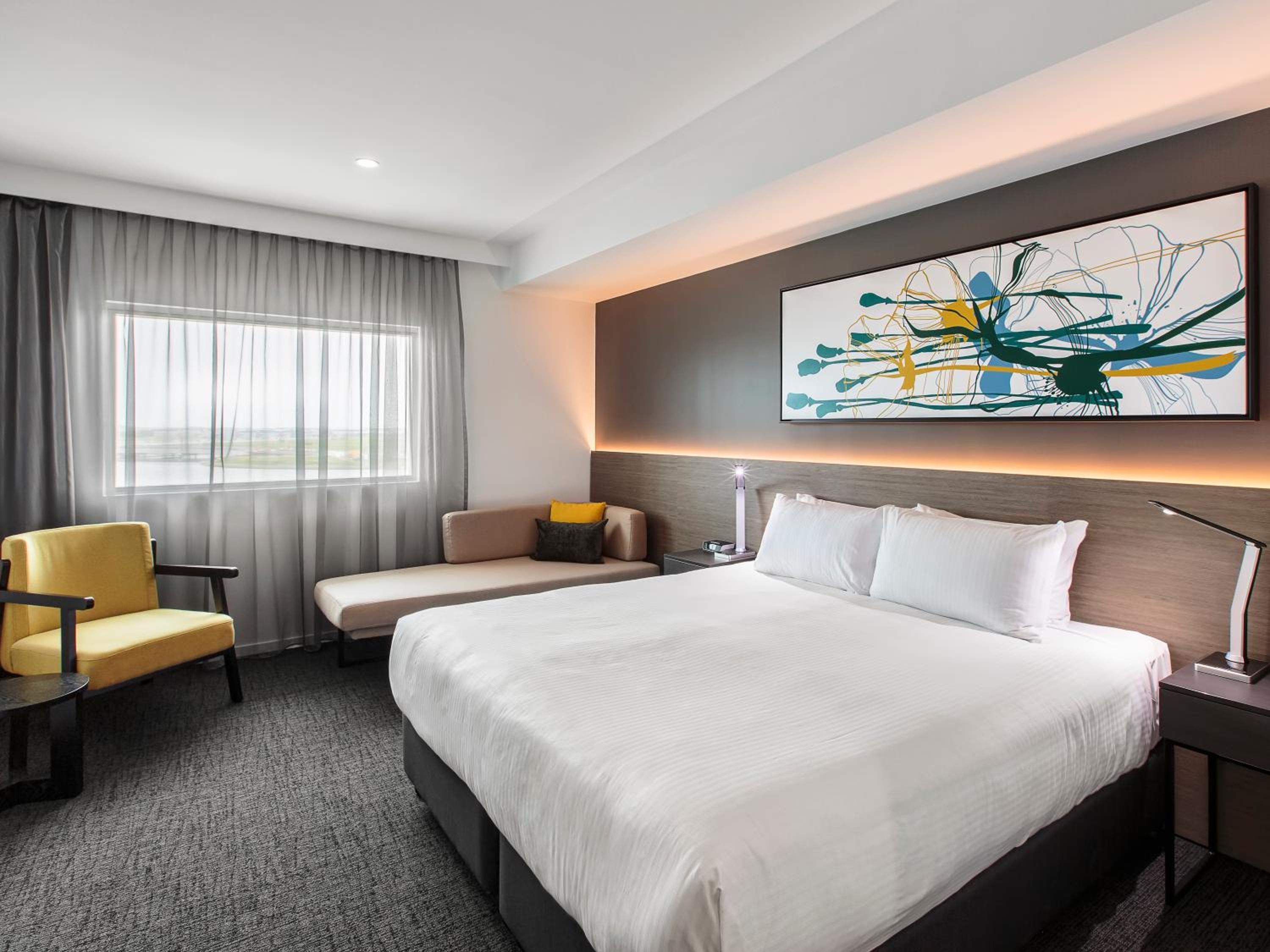 Superior King Room