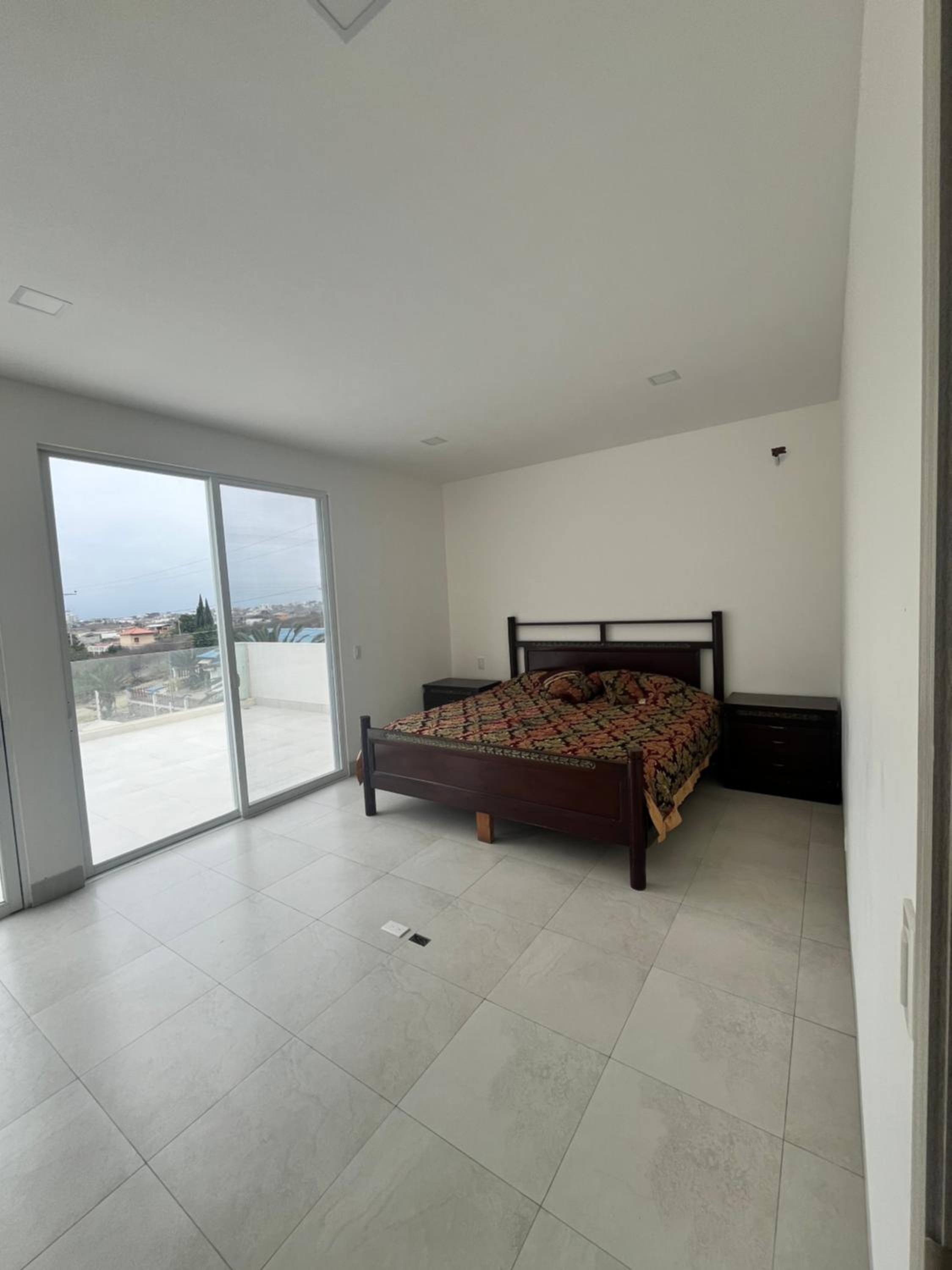 Villa photo 1