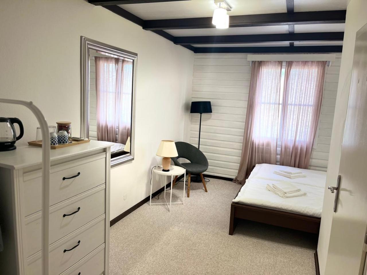 Double Room with Private Bathroom photo 2