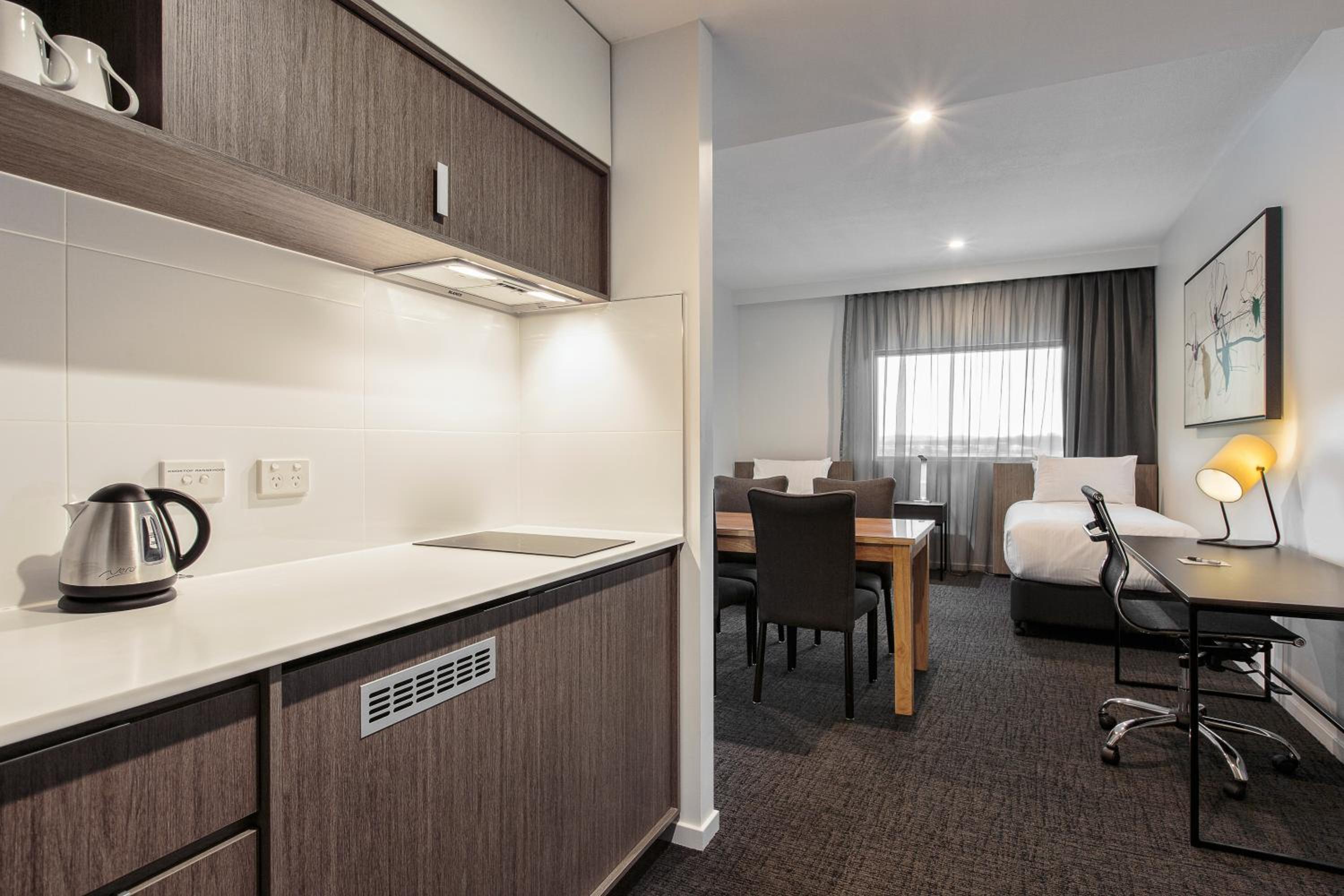 Deluxe Family Suite photo 2
