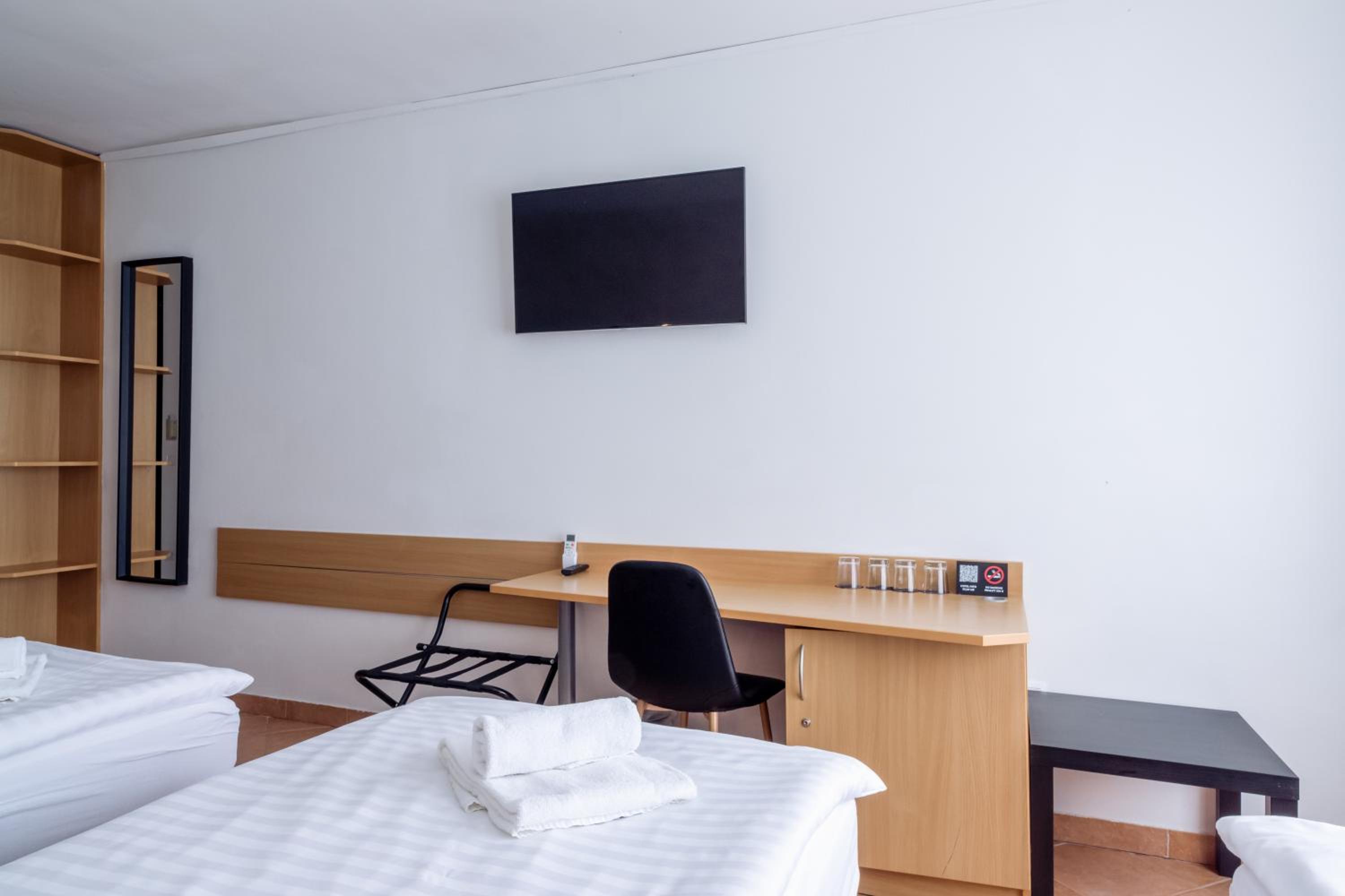 Standard Quadruple Room photo 2