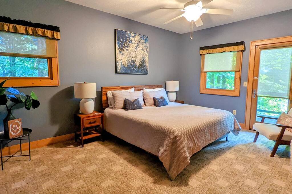 Four-Bedroom House photo 1