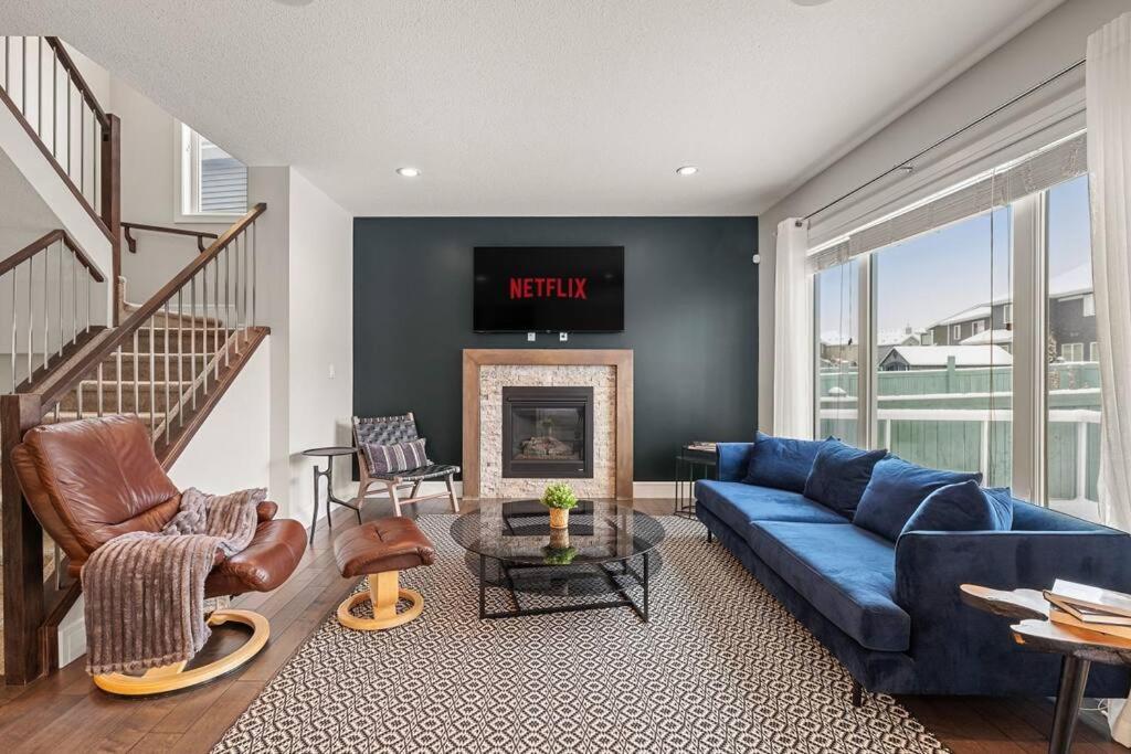 Three-Bedroom House photo 1