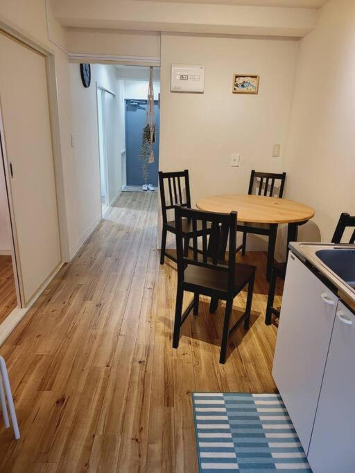 Two-Bedroom Standard Apartment photo 3