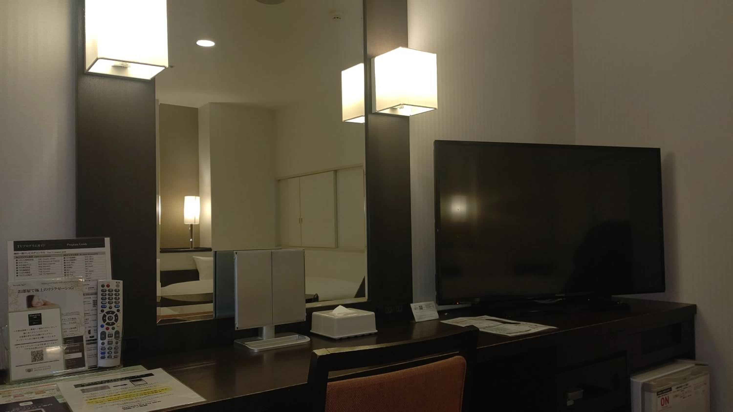 Deluxe Twin Room - Smoking - Photo 6