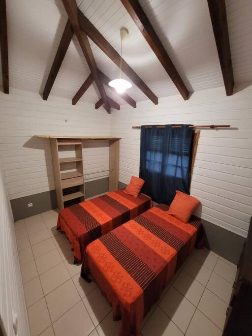 Two-Bedroom House photo 3