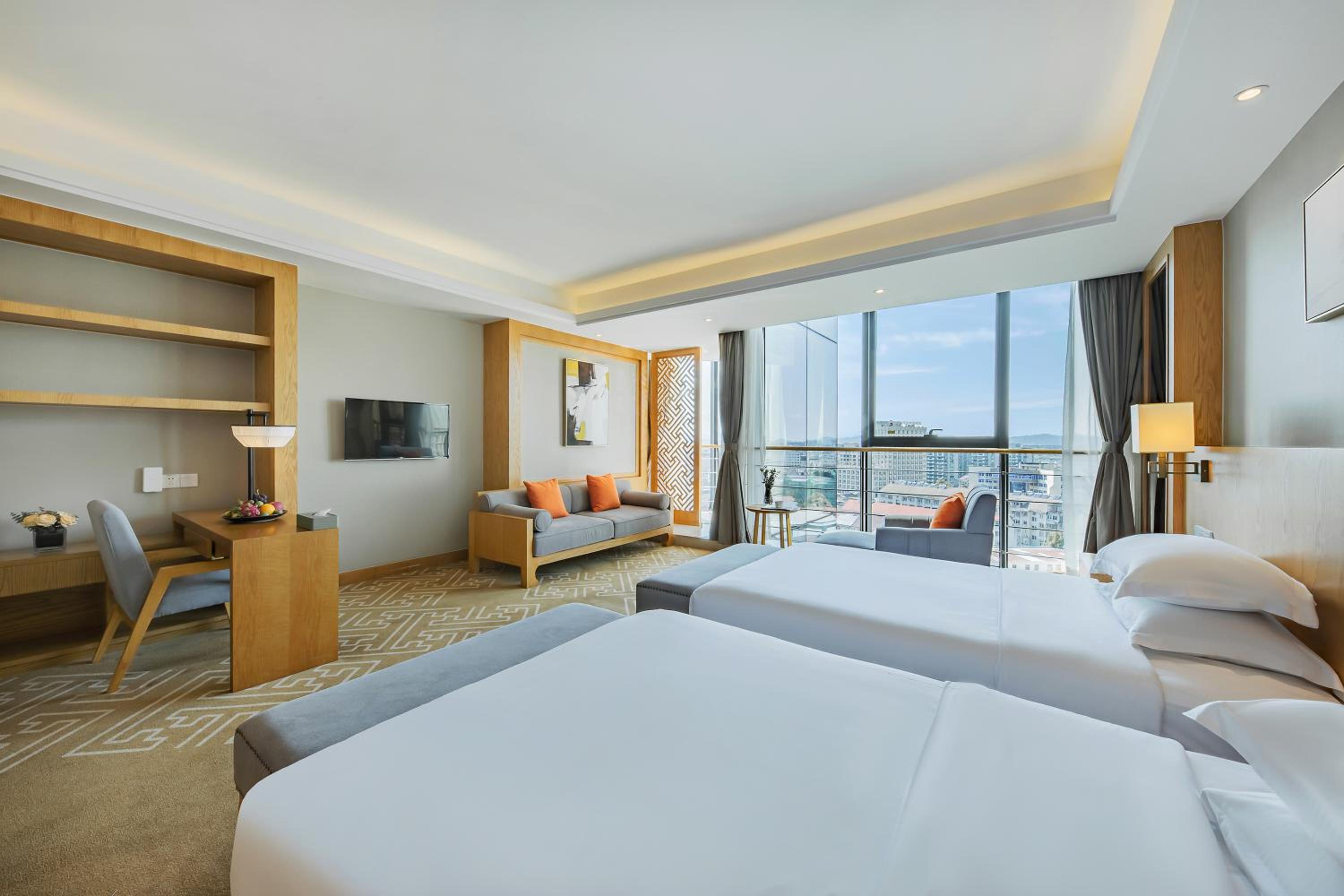 Grand Full View Double, Guest room, 2 Double, City View photo 3