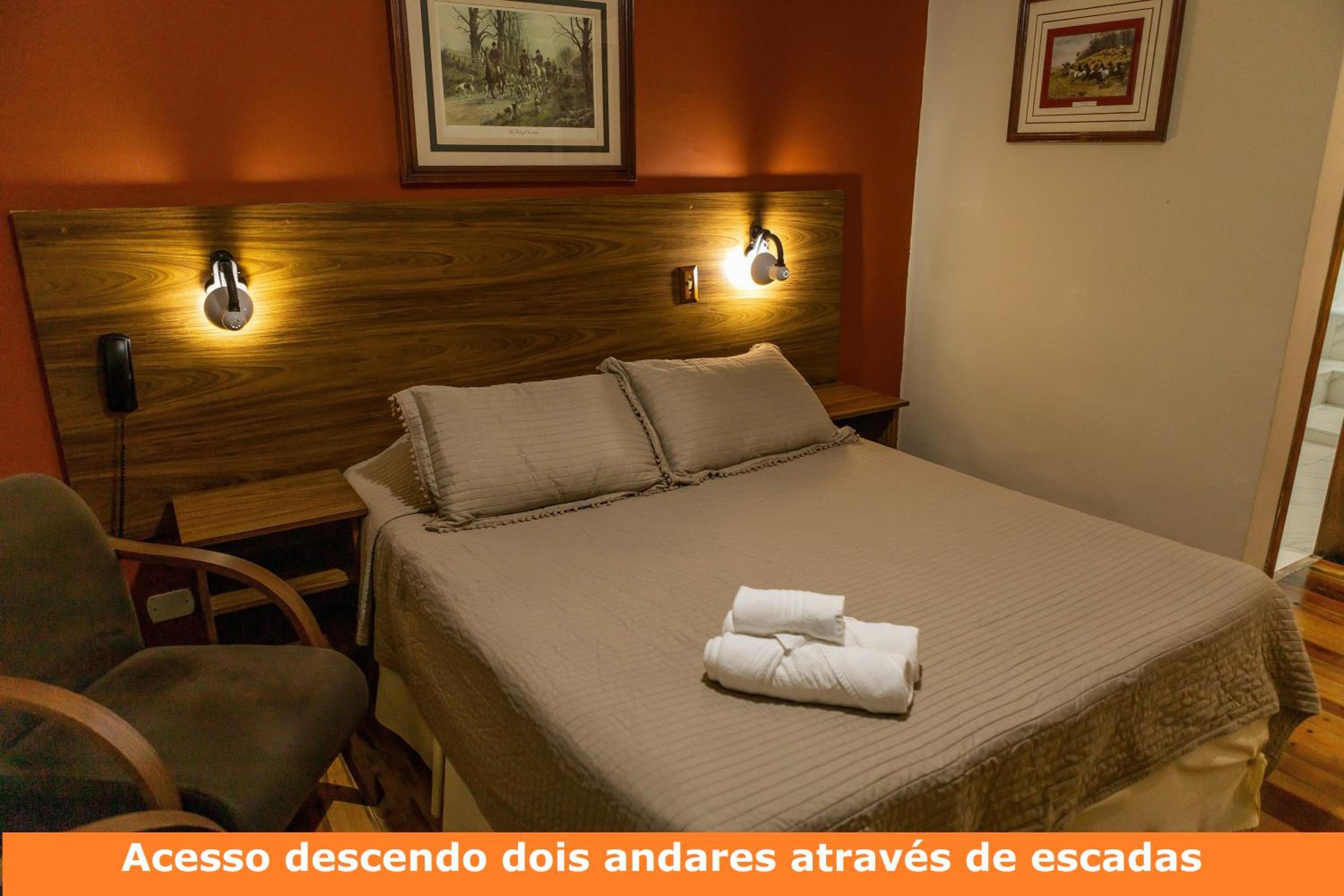 Double Master Room With Spa Bath photo 1