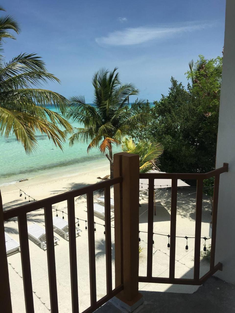 Deluxe Single Room with Sea View photo 2