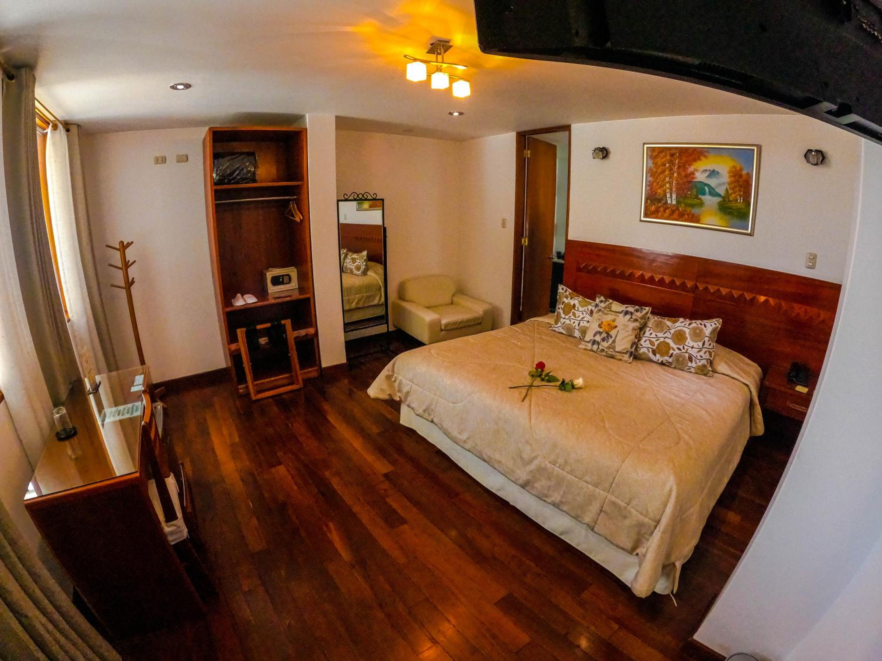 Suite photo 1