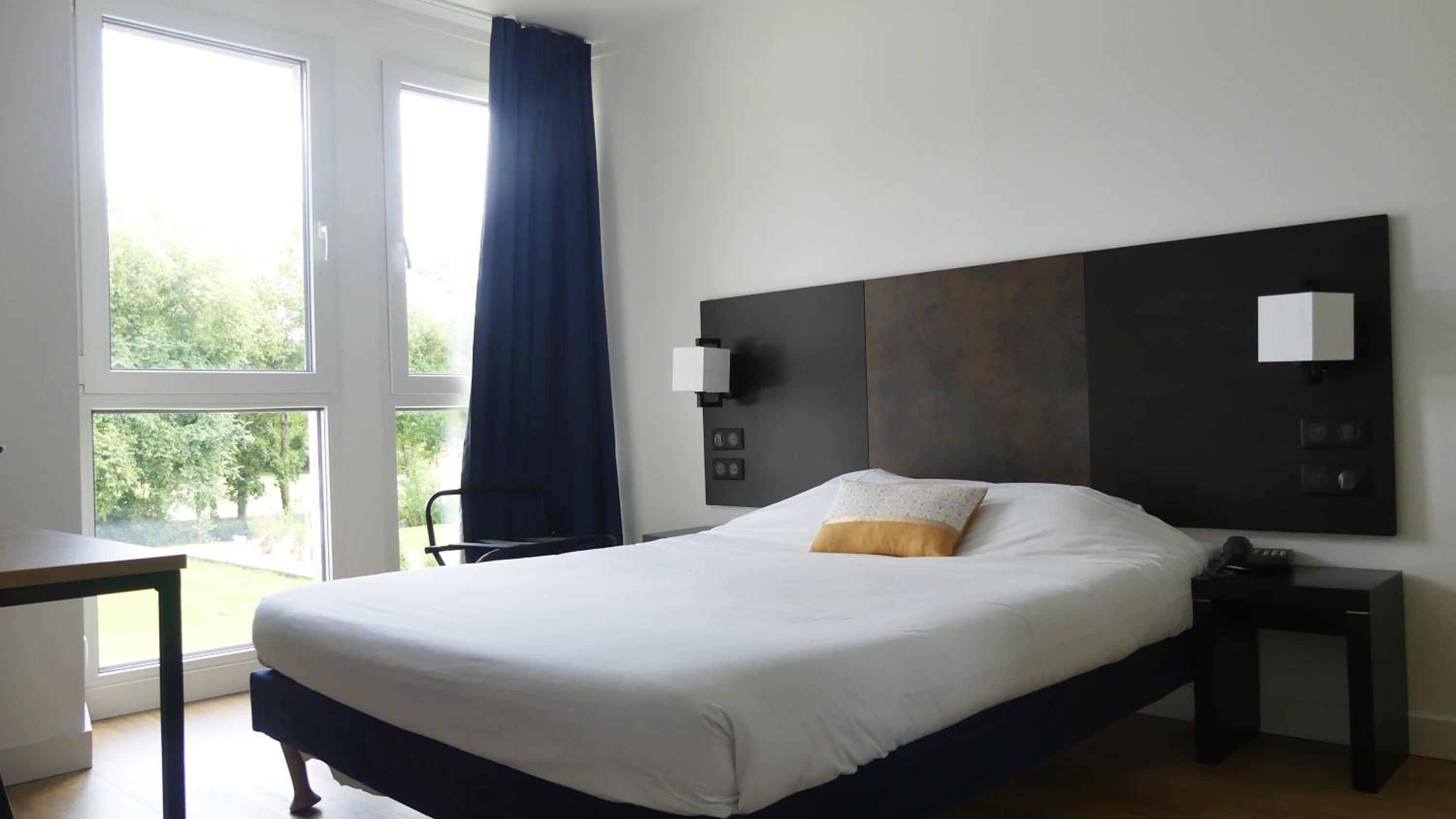 Double Room with Garden View - Photo 4