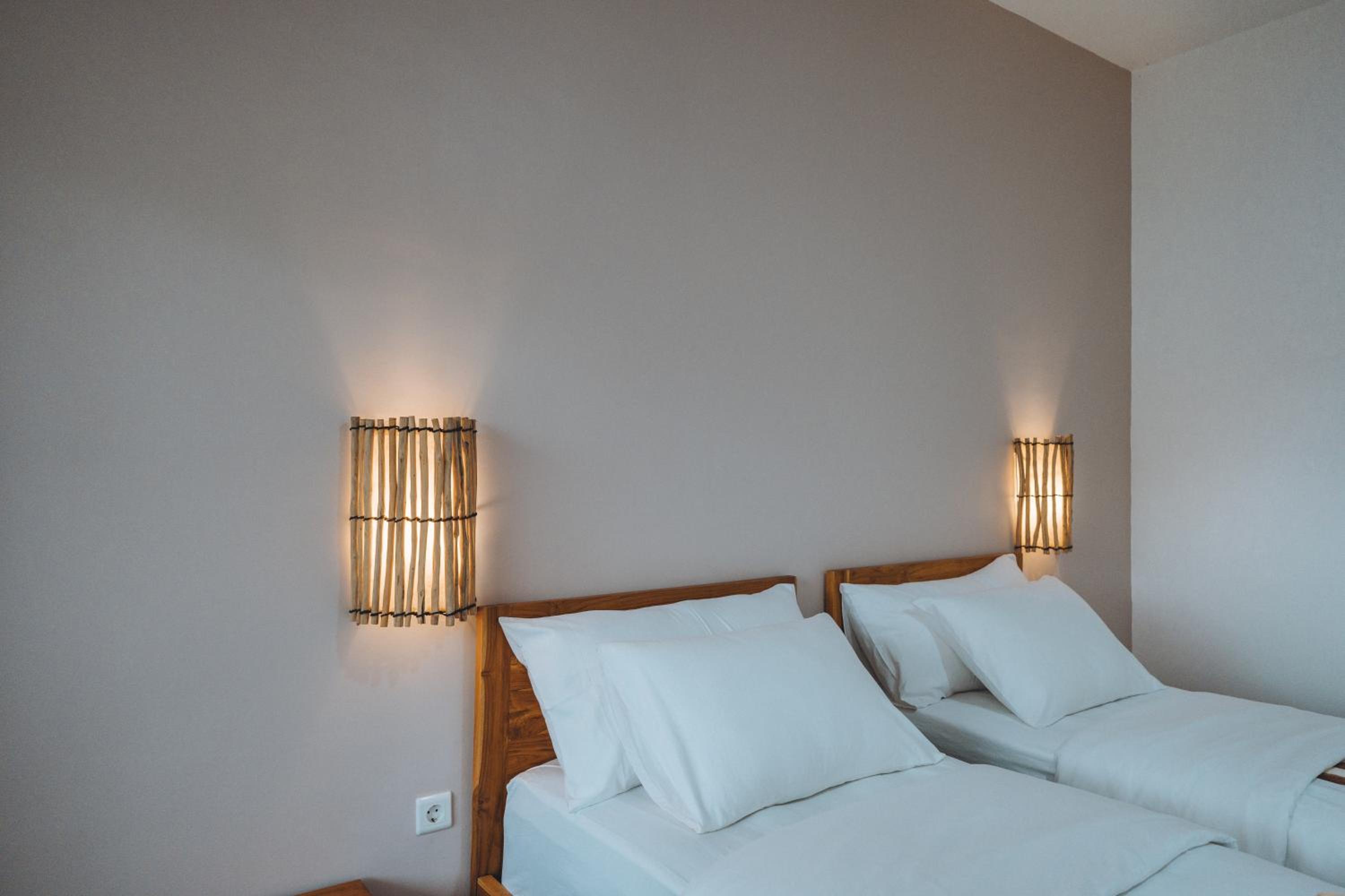 Deluxe Twin Room - Photo 4