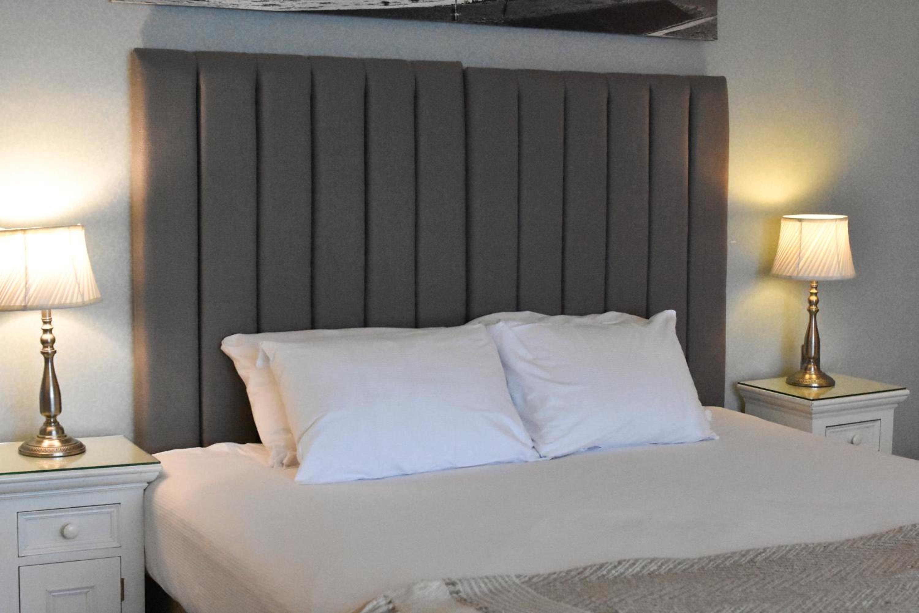 Deluxe Double or Twin Room with Sea View photo 3