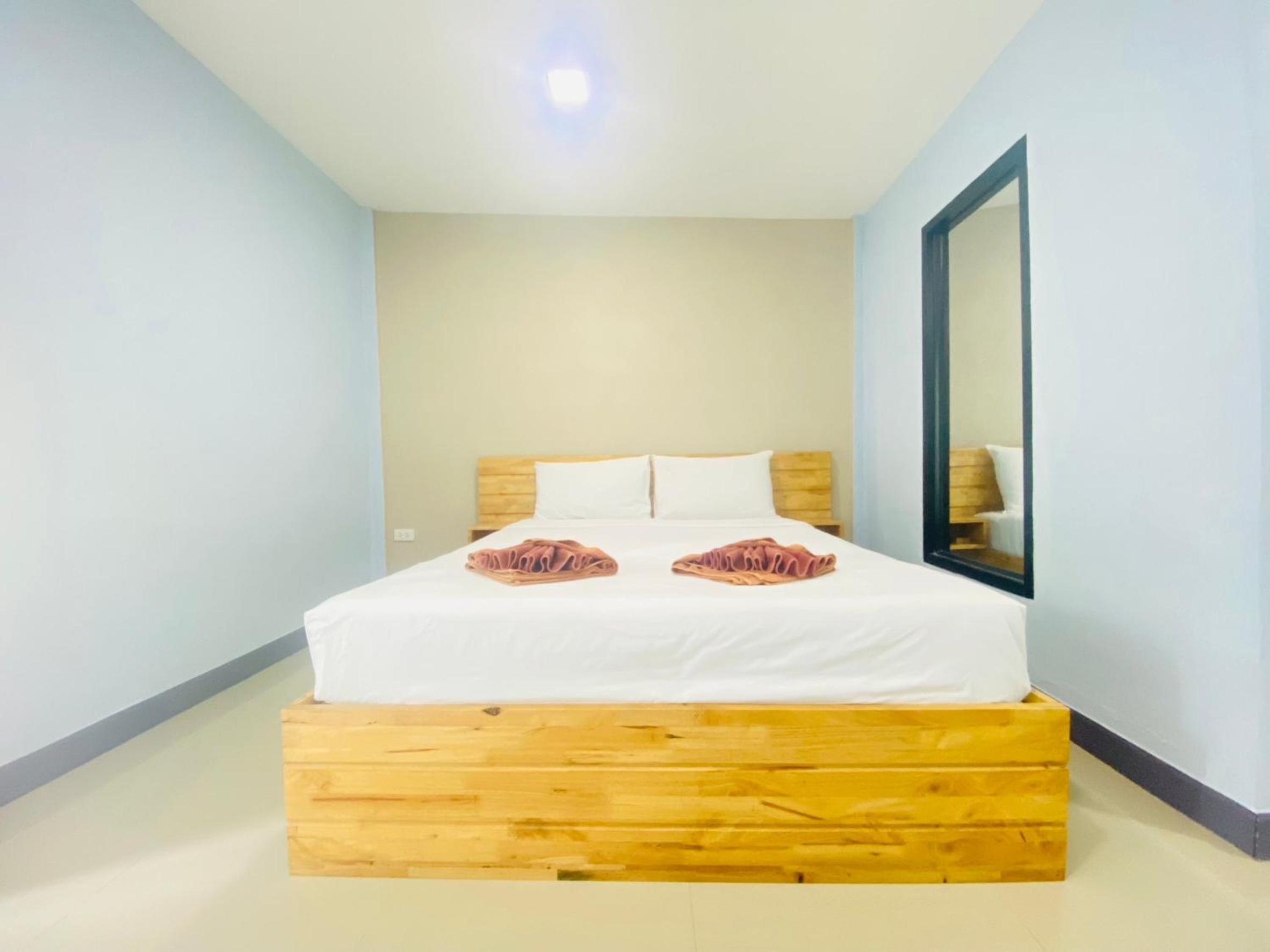 Triple Room with Bathroom photo 1