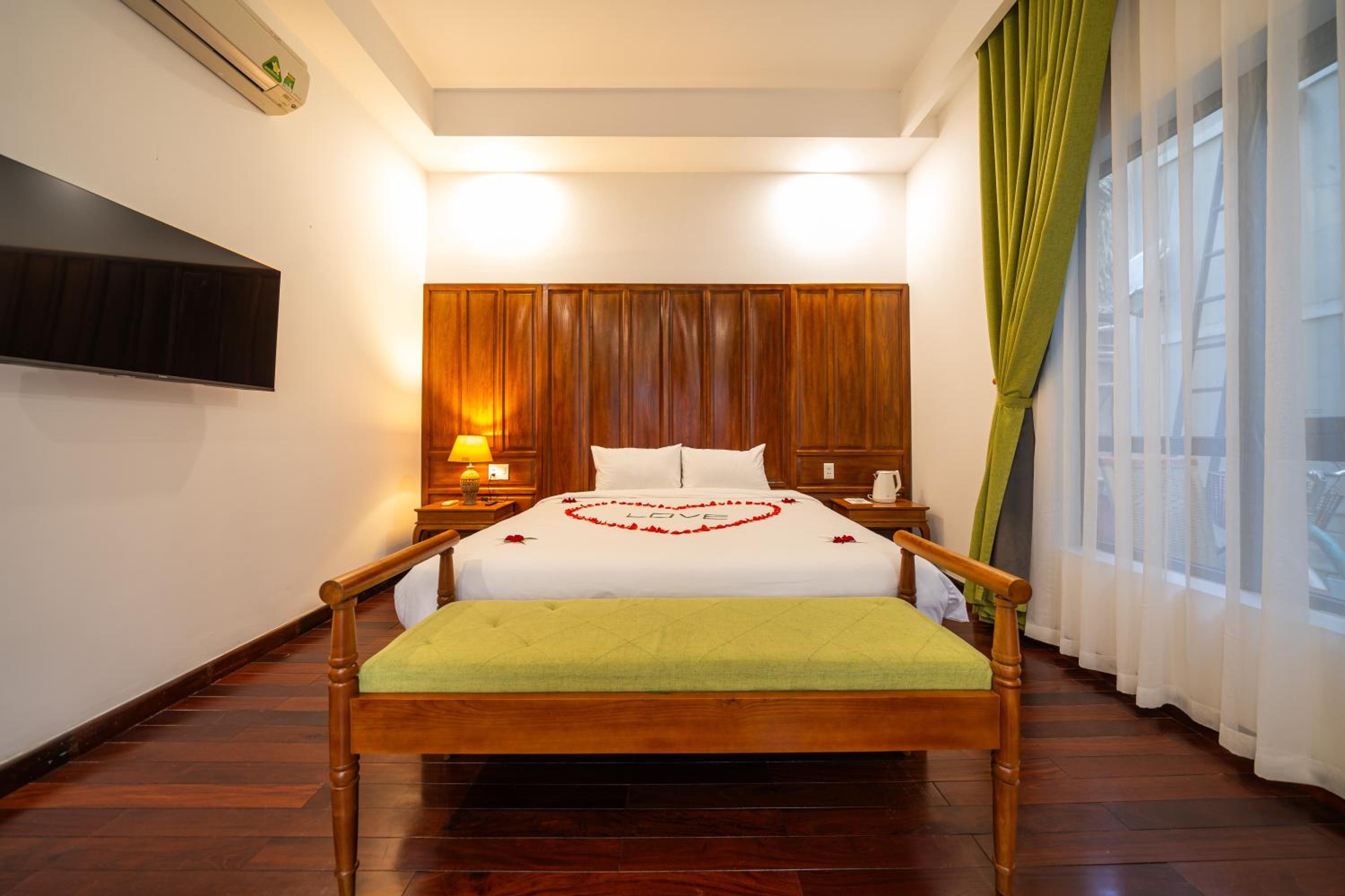 King Room With Spa Bath