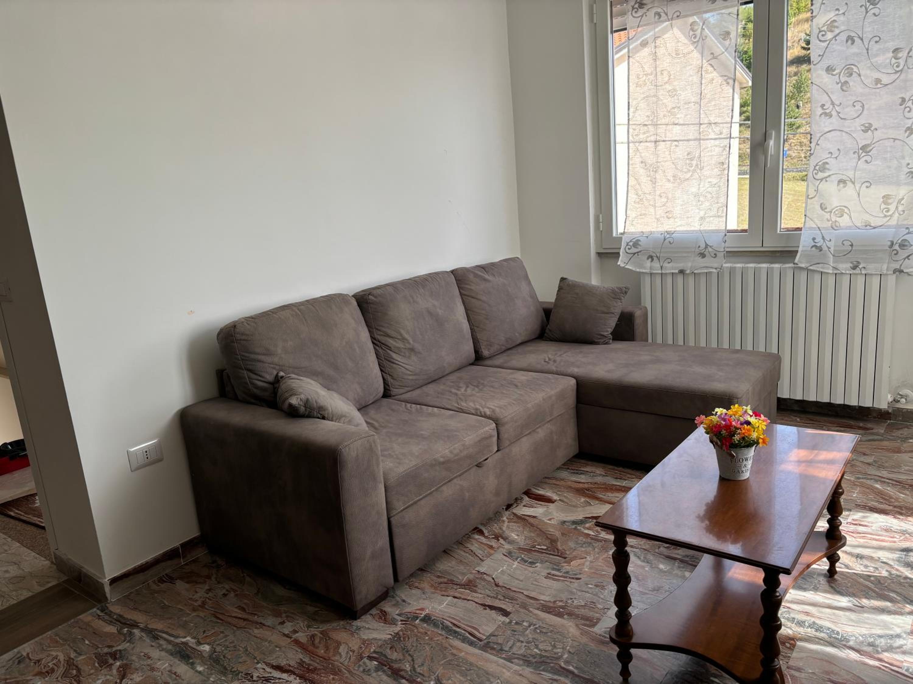 Two-Bedroom House photo 2