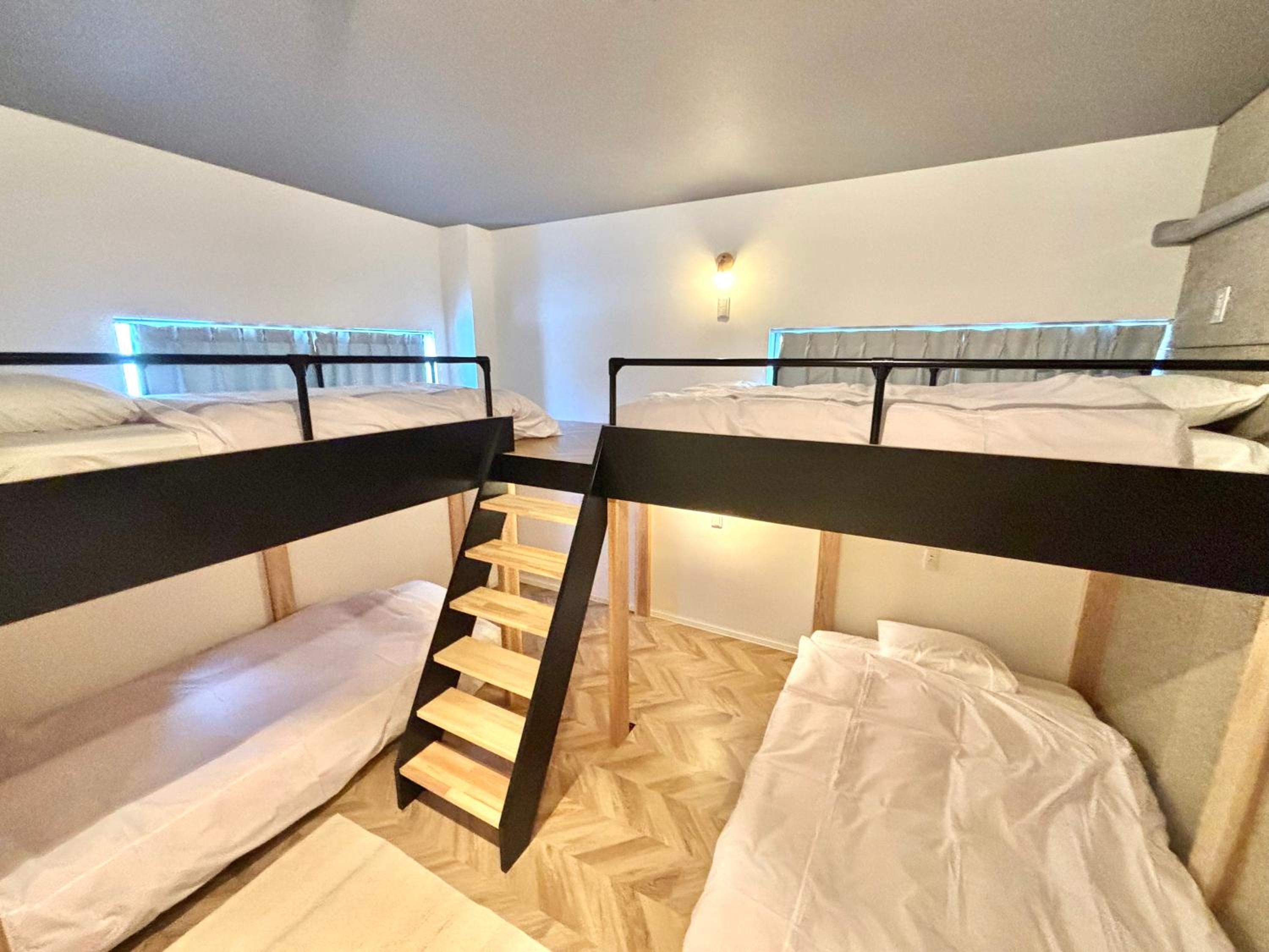 Deluxe Double Room with Shower photo 3