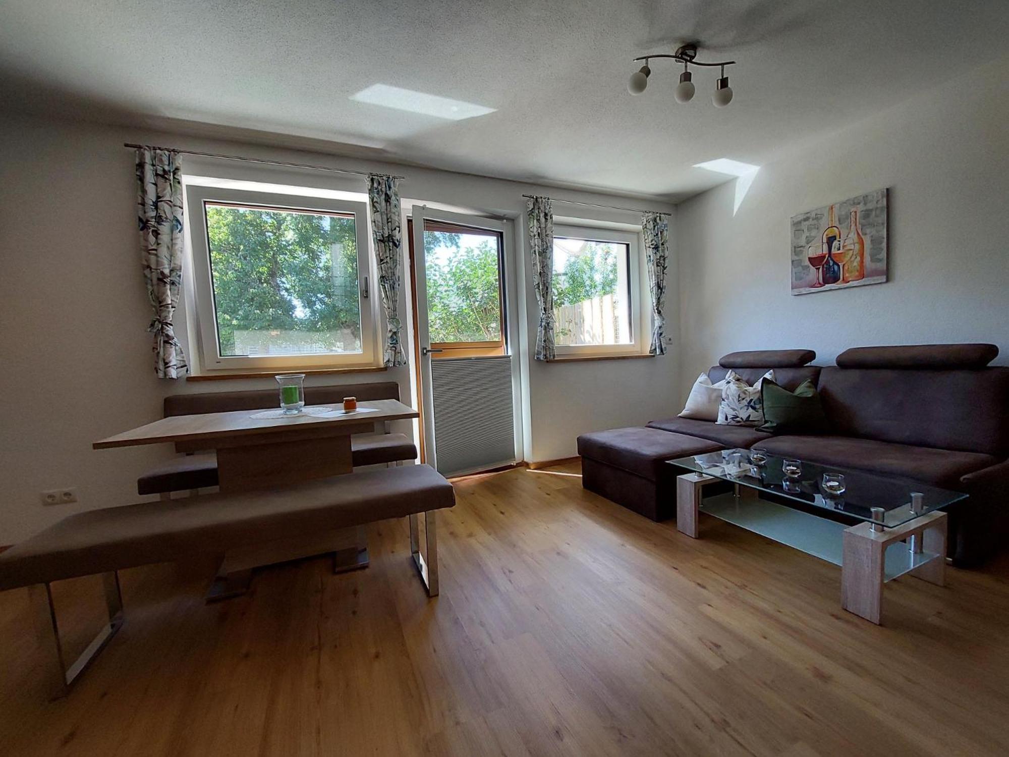 One-Bedroom Apartment photo 3