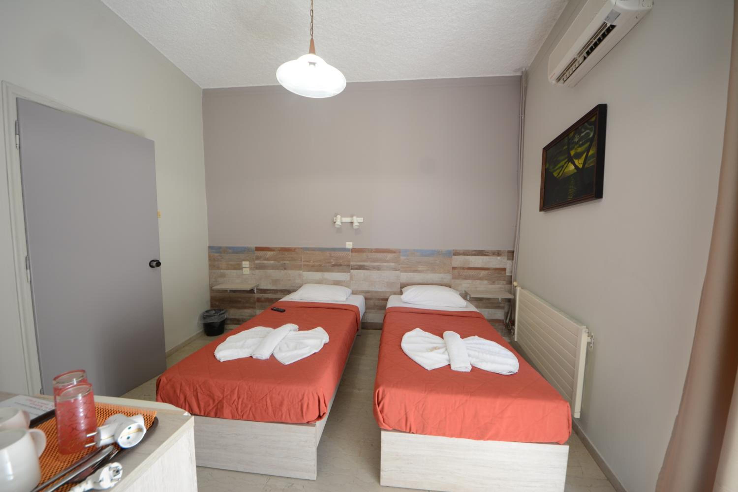 Double Room with Sea View - Photo 6
