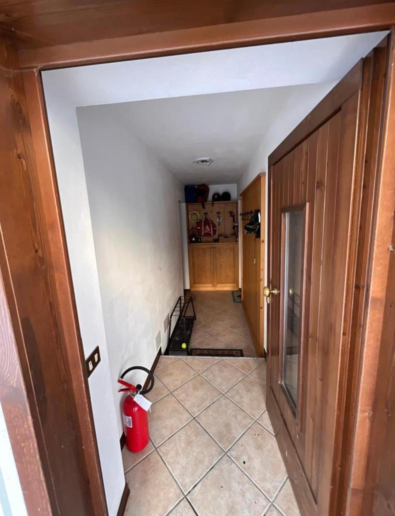 Two-Bedroom House photo 3