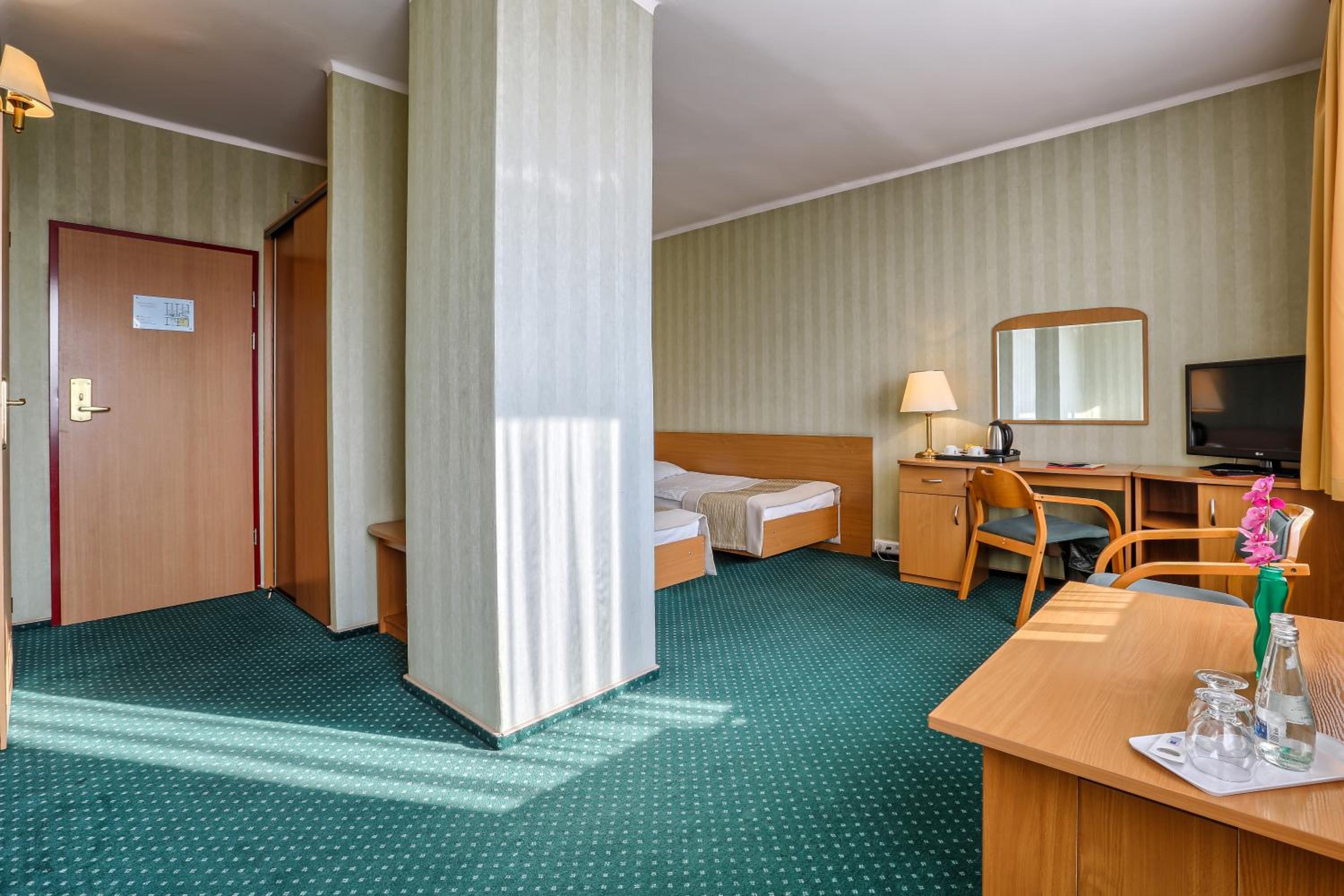 Classic Triple Room