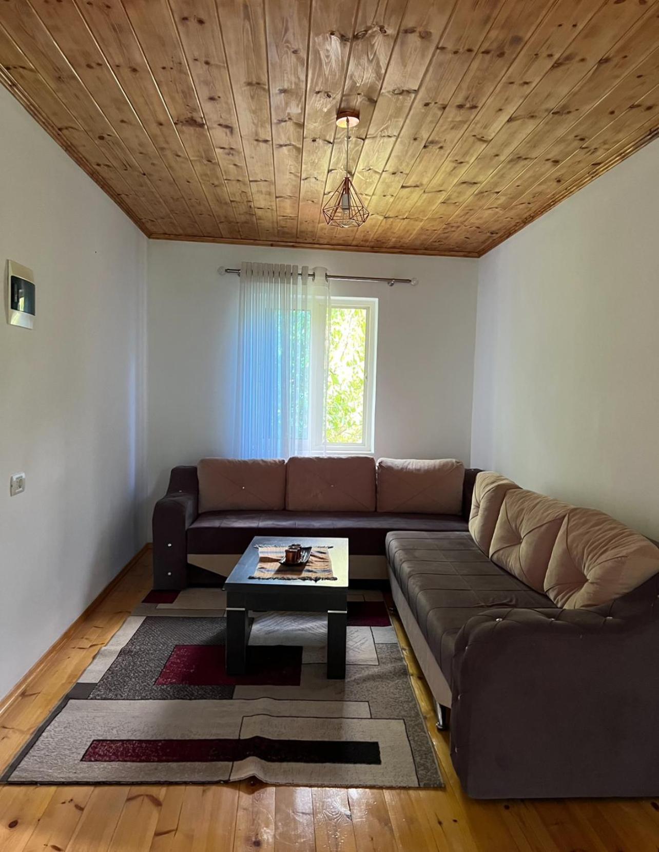 Basic Triple Room photo 1